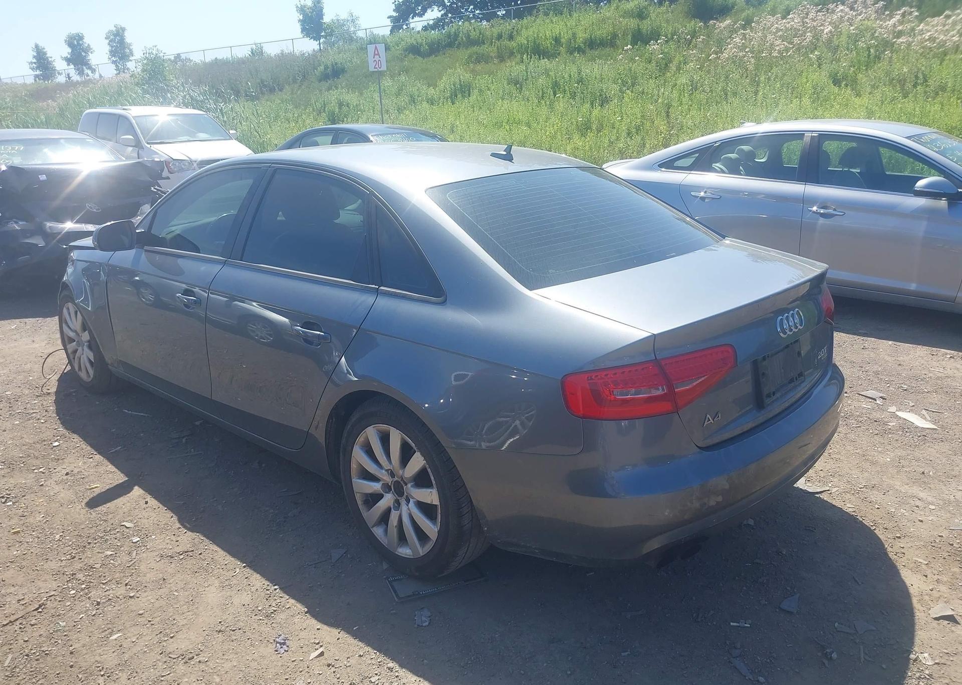 2013 AUDI A4 2.0T