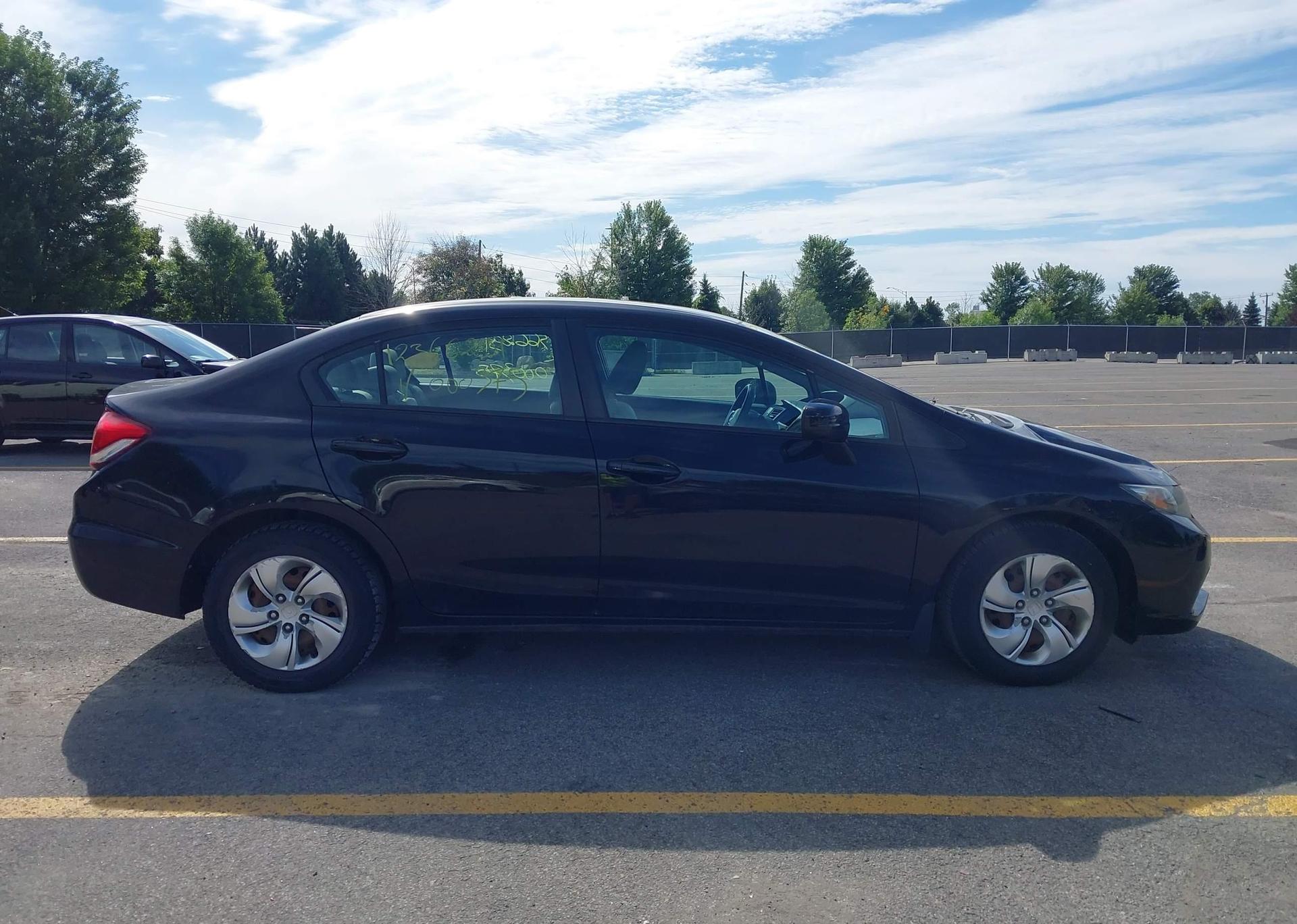 2015 HONDA CIVIC LX