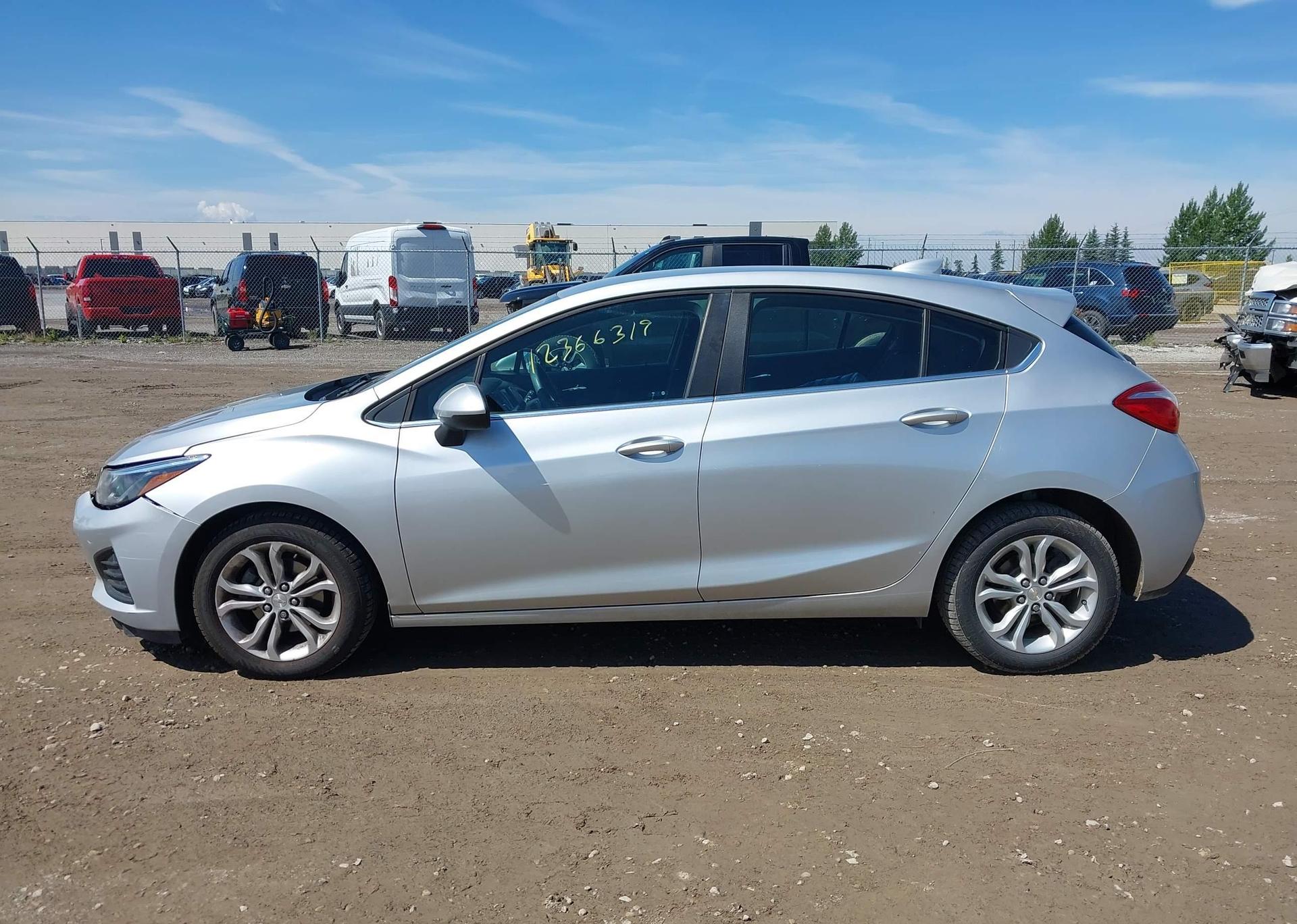 2019 CHEVROLET CRUZE LT