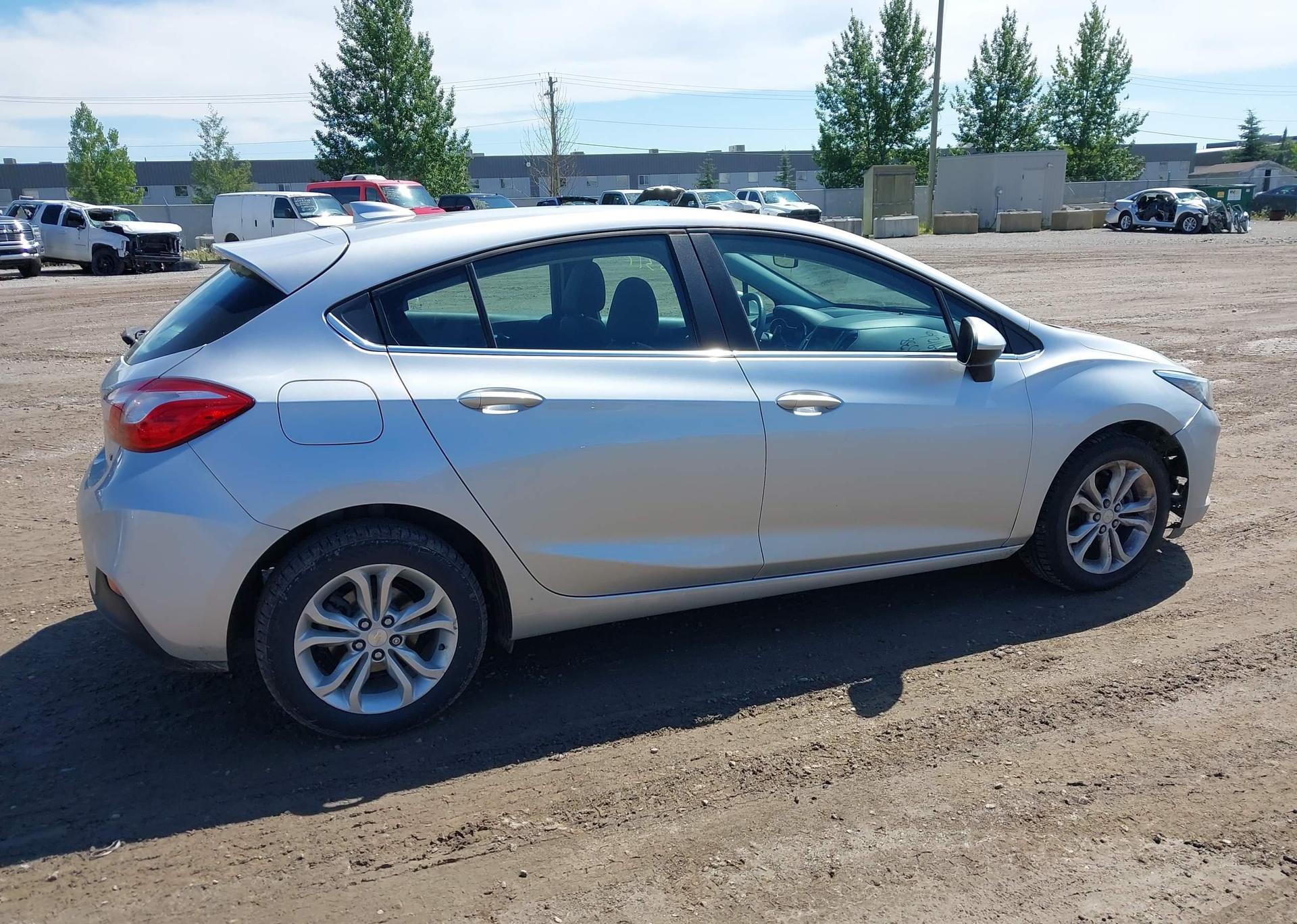 2019 CHEVROLET CRUZE LT