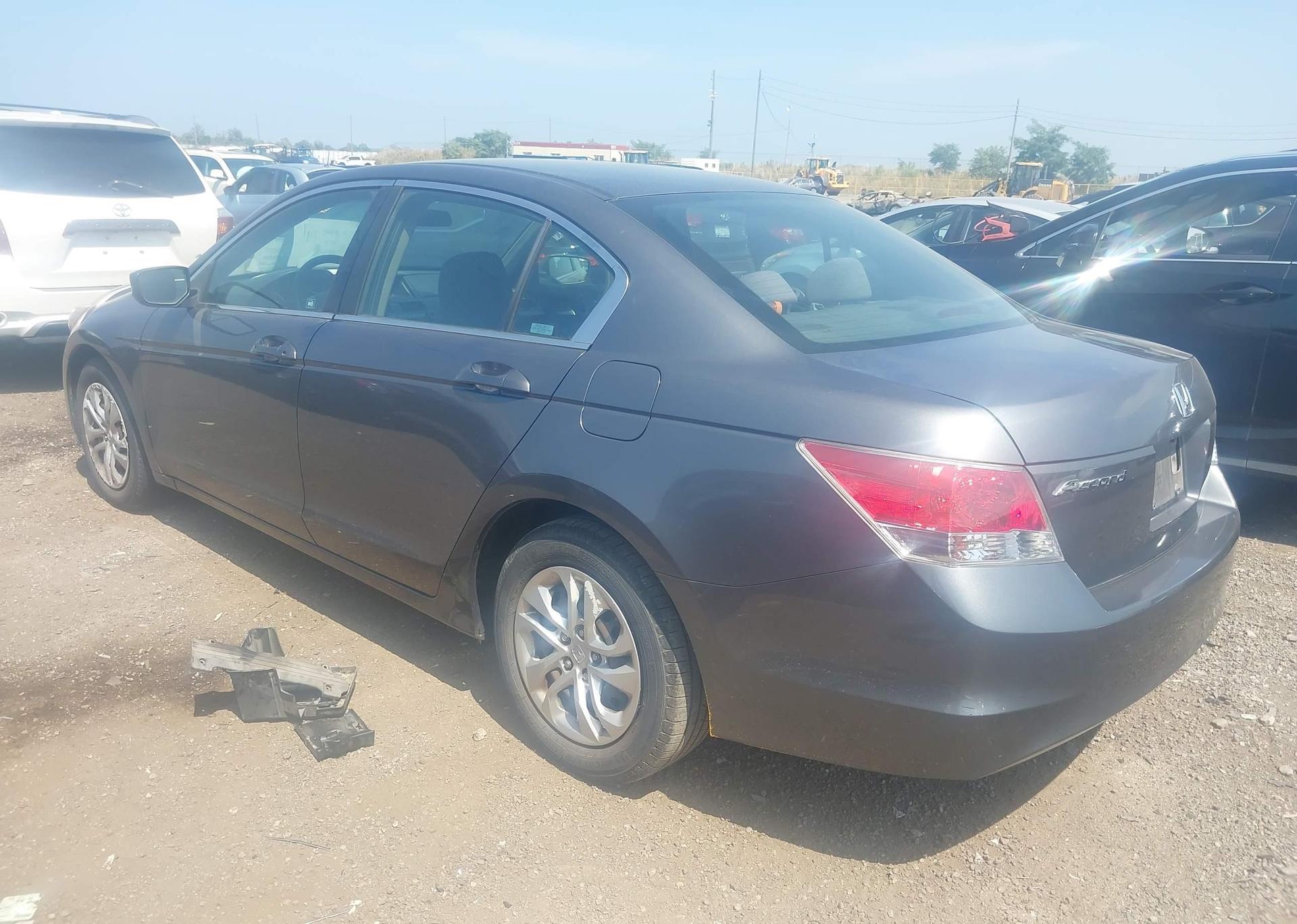 2010 HONDA ACCORD LX