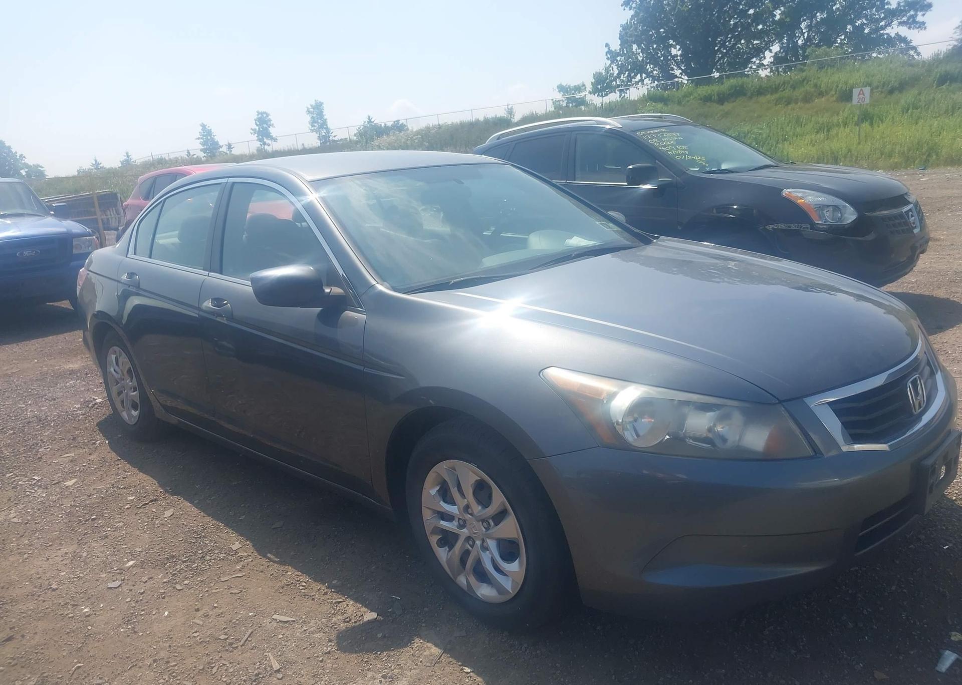 2010 HONDA ACCORD LX