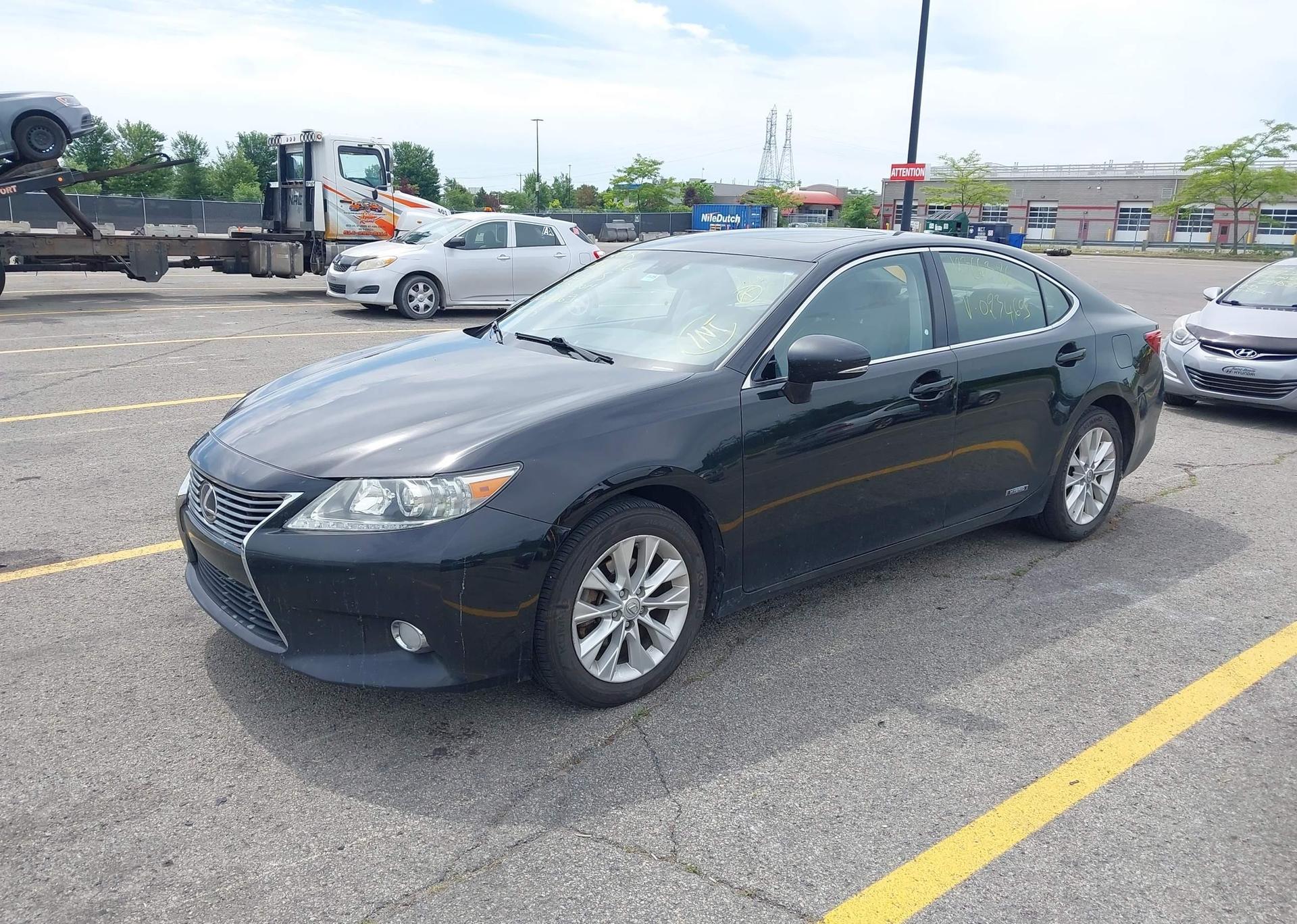 2013 LEXUS ES 300H