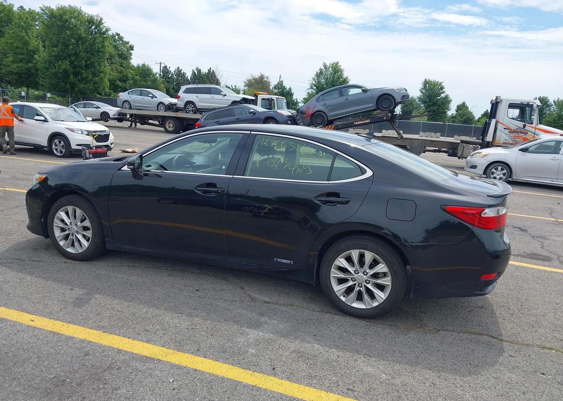 2013 LEXUS ES 300H