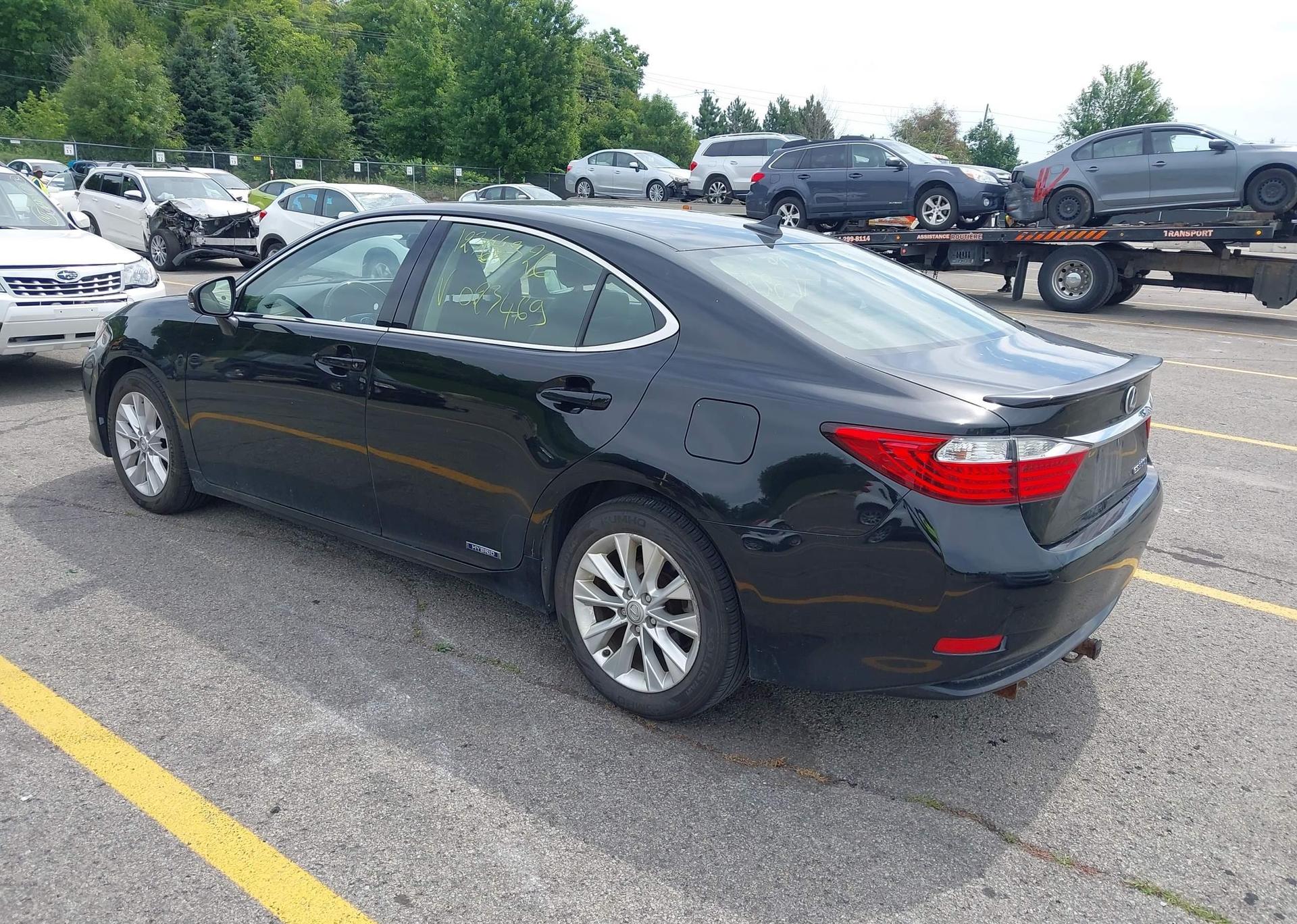 2013 LEXUS ES 300H