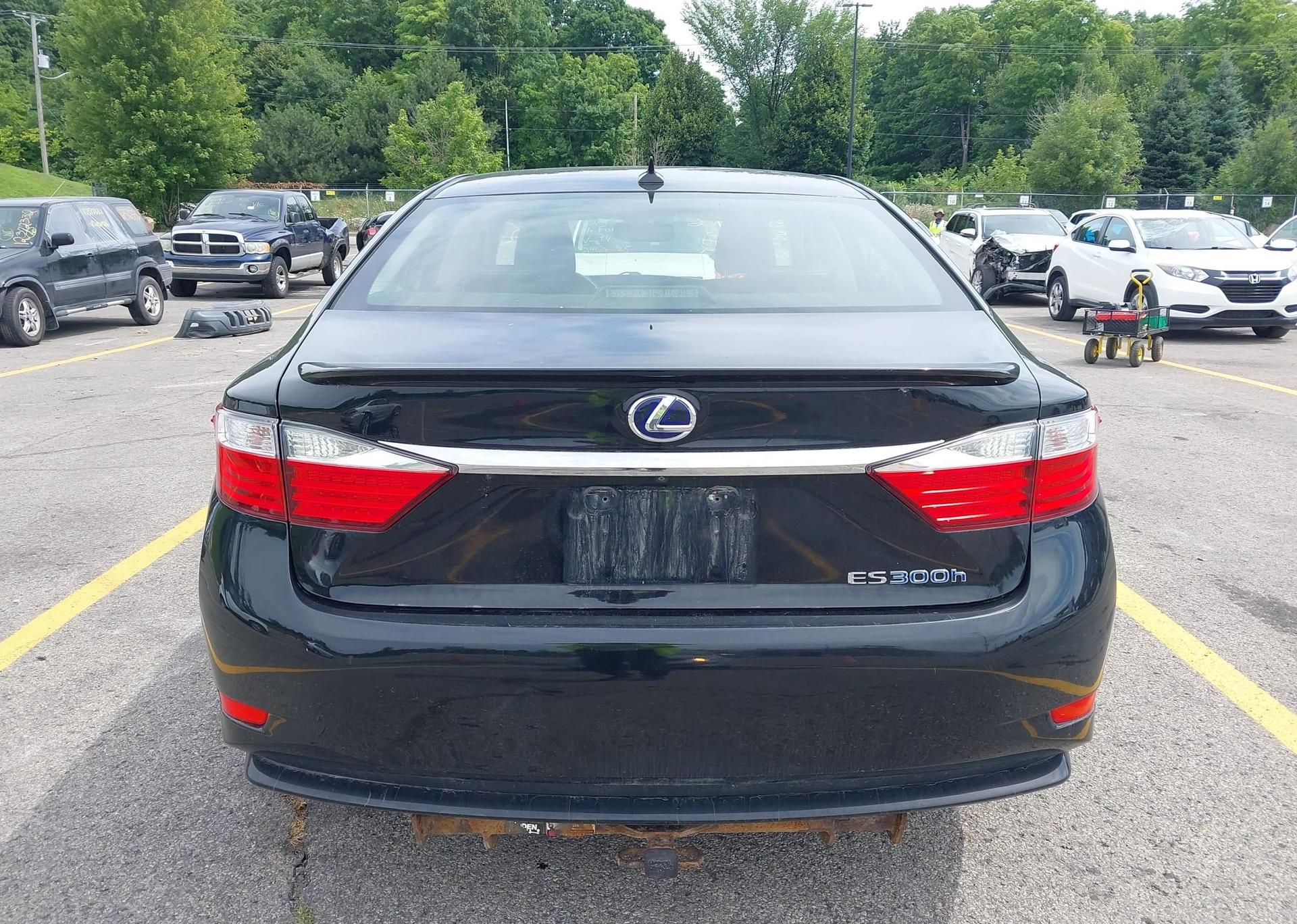 2013 LEXUS ES 300H