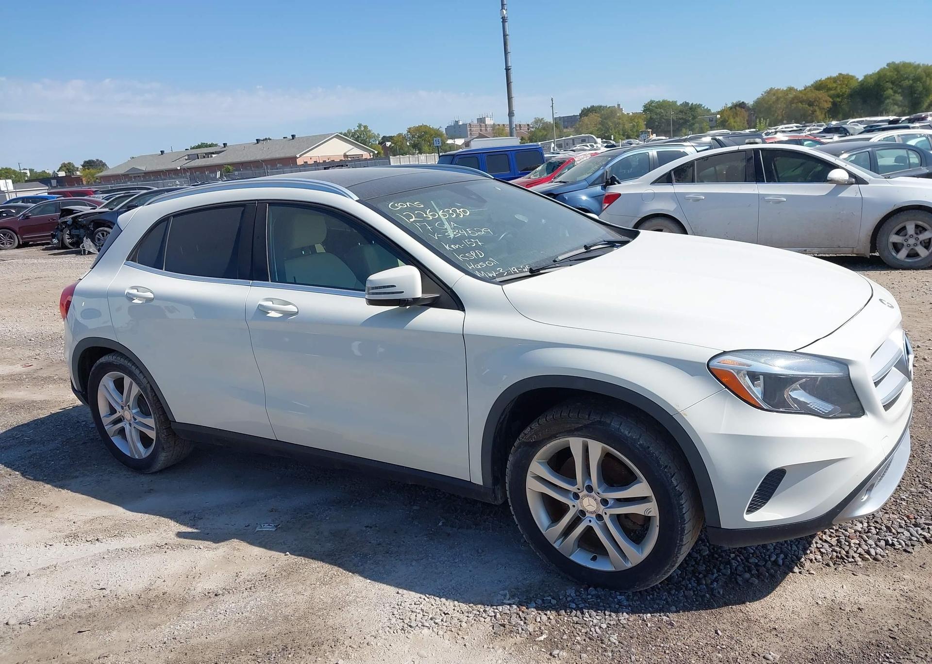 2017 MERCEDES-BENZ GLA 250 4MATIC