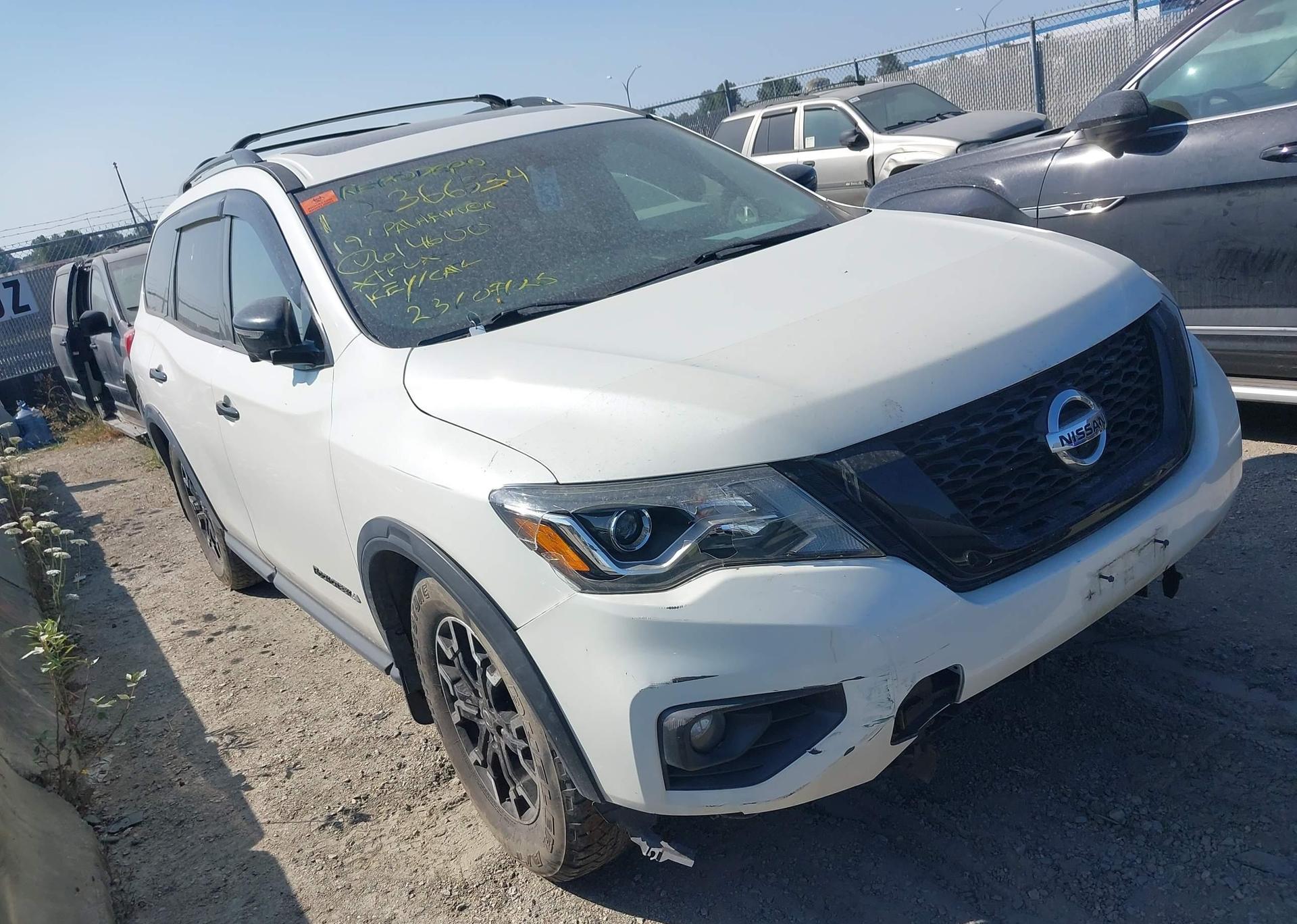 2019 NISSAN PATHFINDER S