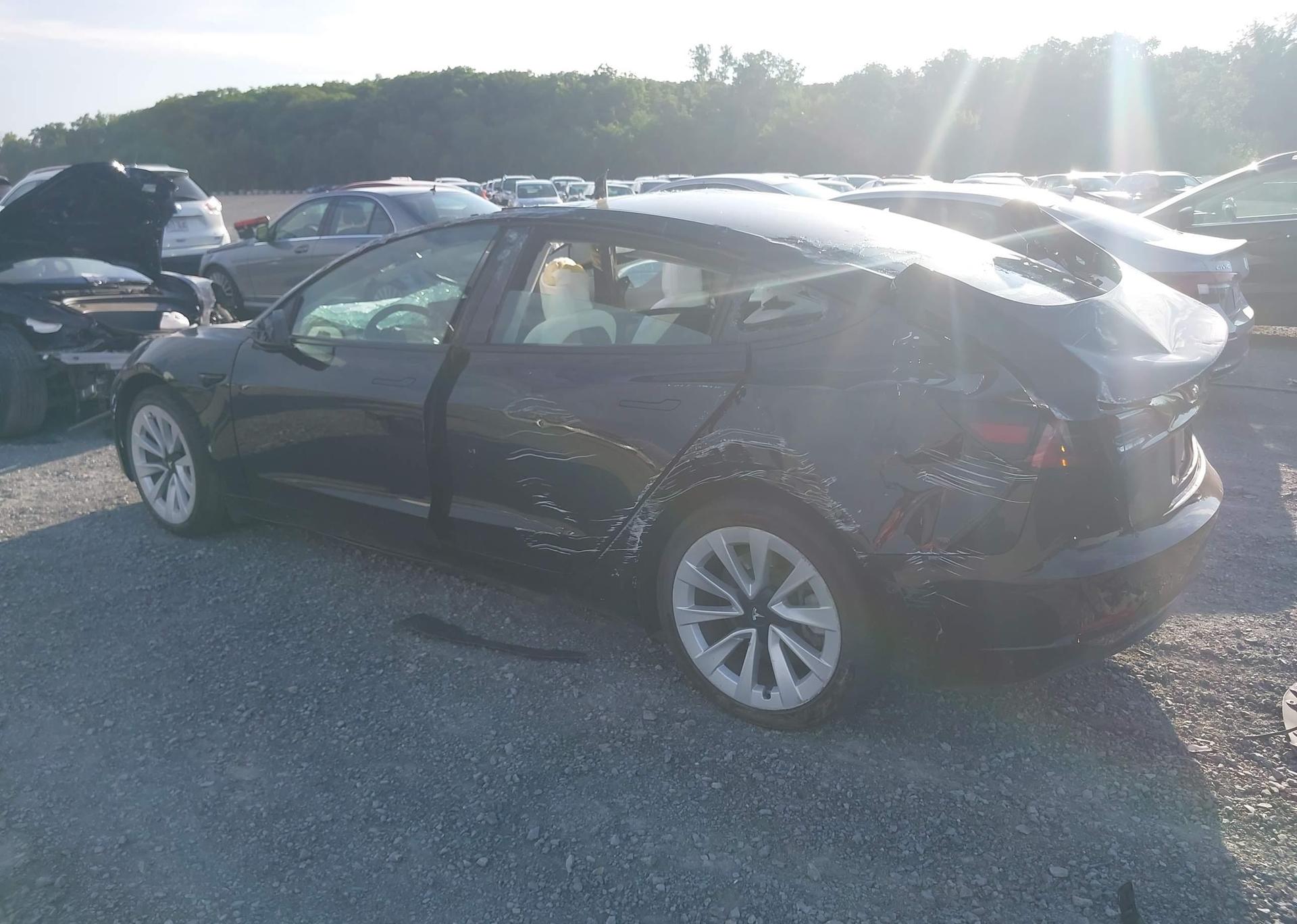 2022 TESLA MODEL 3 RWD