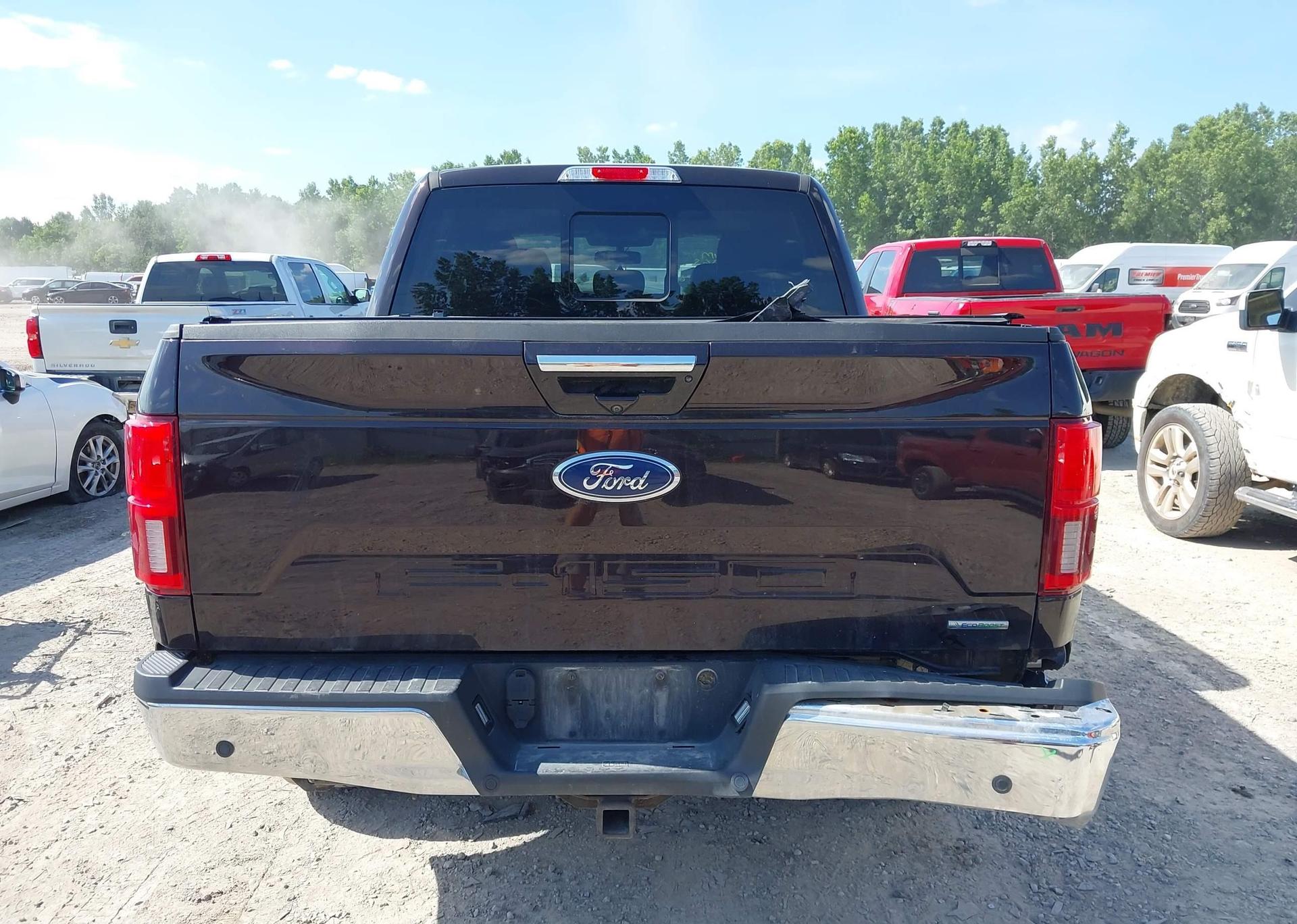 2019 FORD F-150 LARIAT