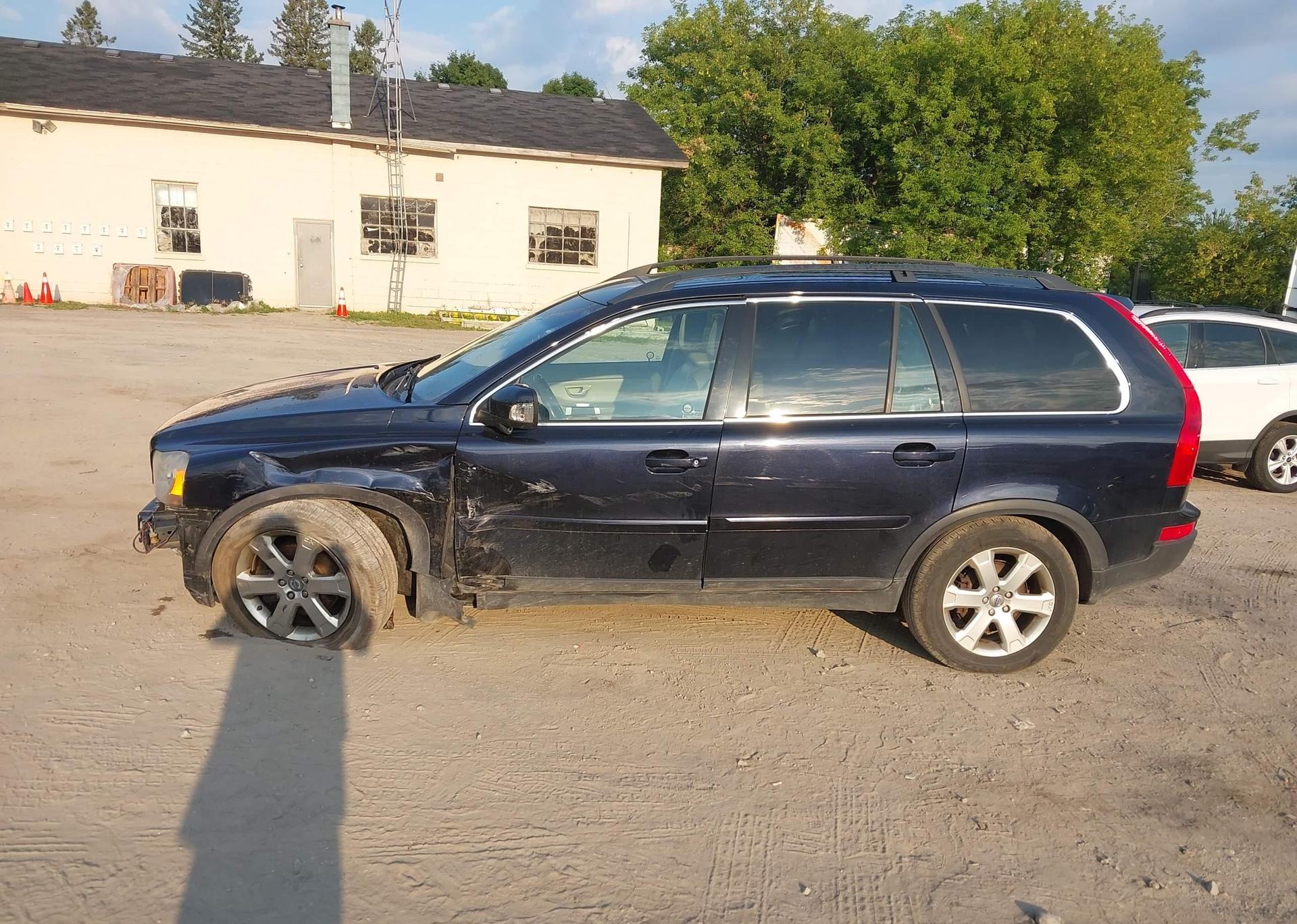 2010 VOLVO XC90 3.2