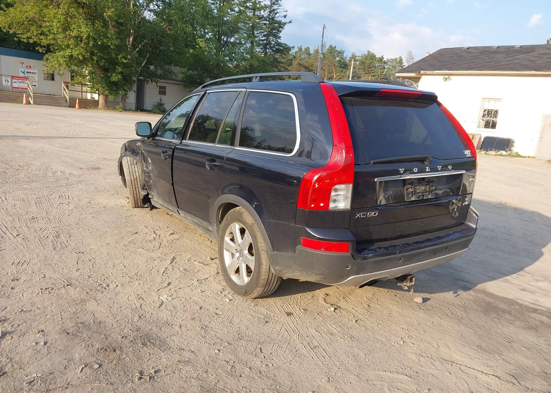 2010 VOLVO XC90 3.2