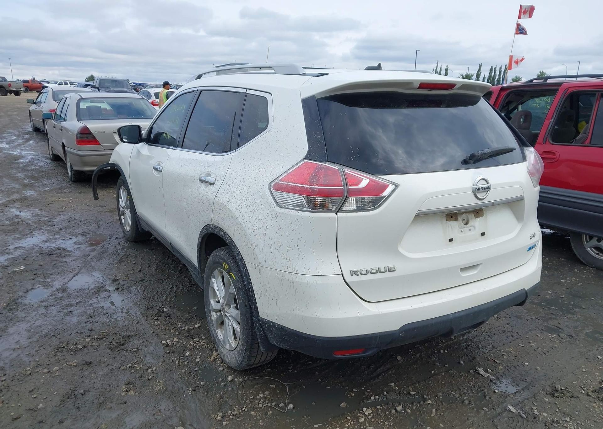2014 NISSAN ROGUE S