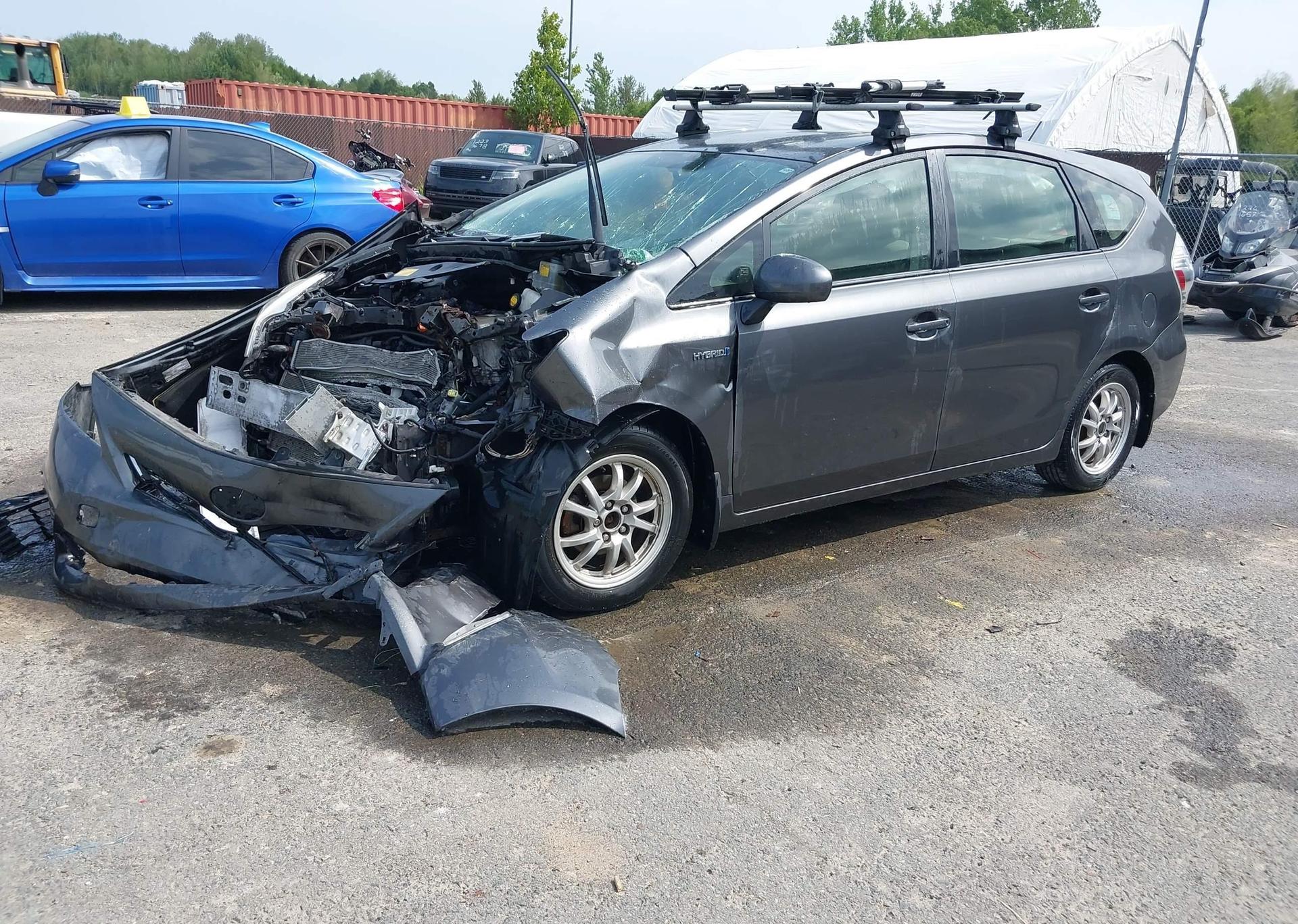 2012 TOYOTA PRIUS V