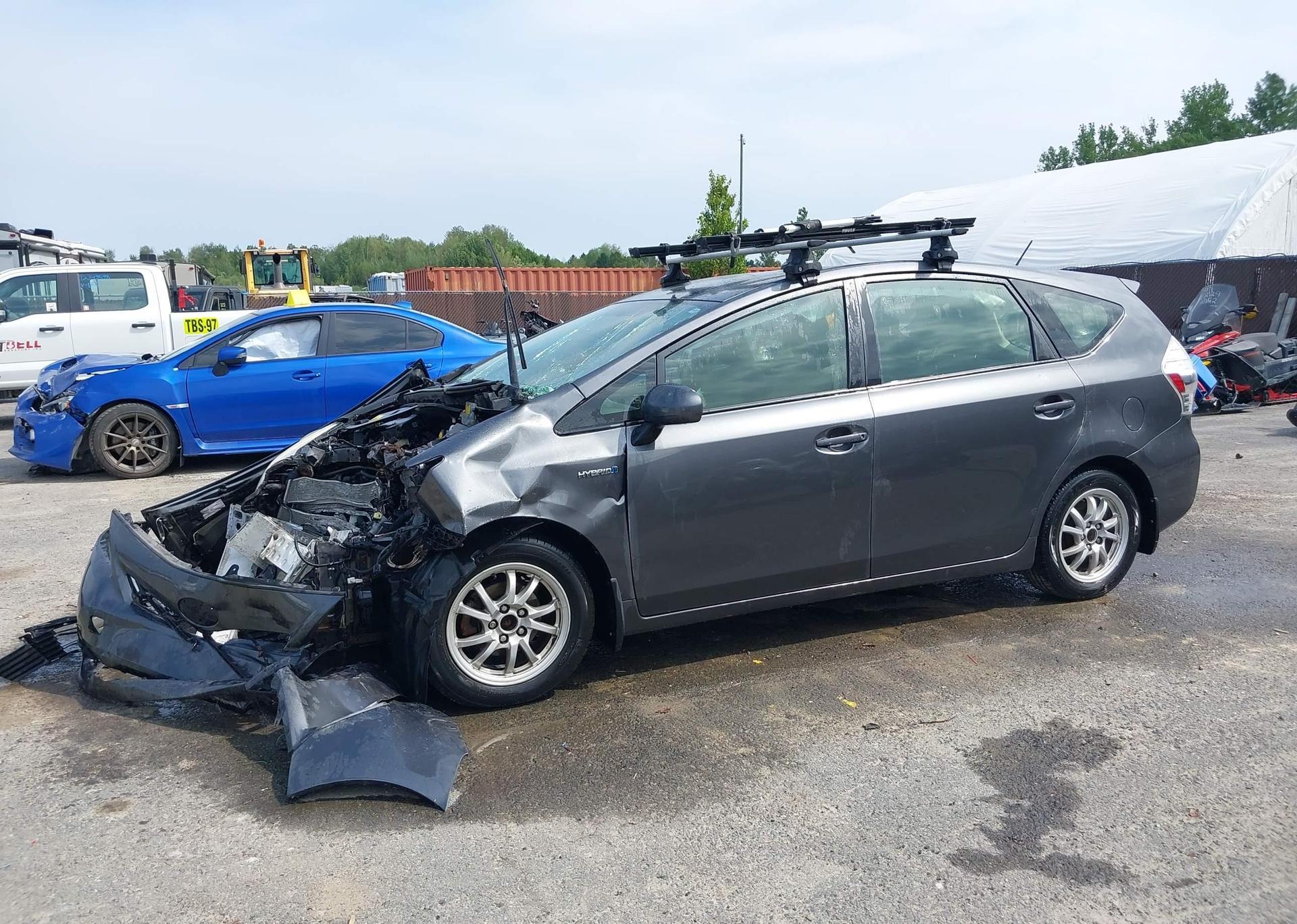 2012 TOYOTA PRIUS V