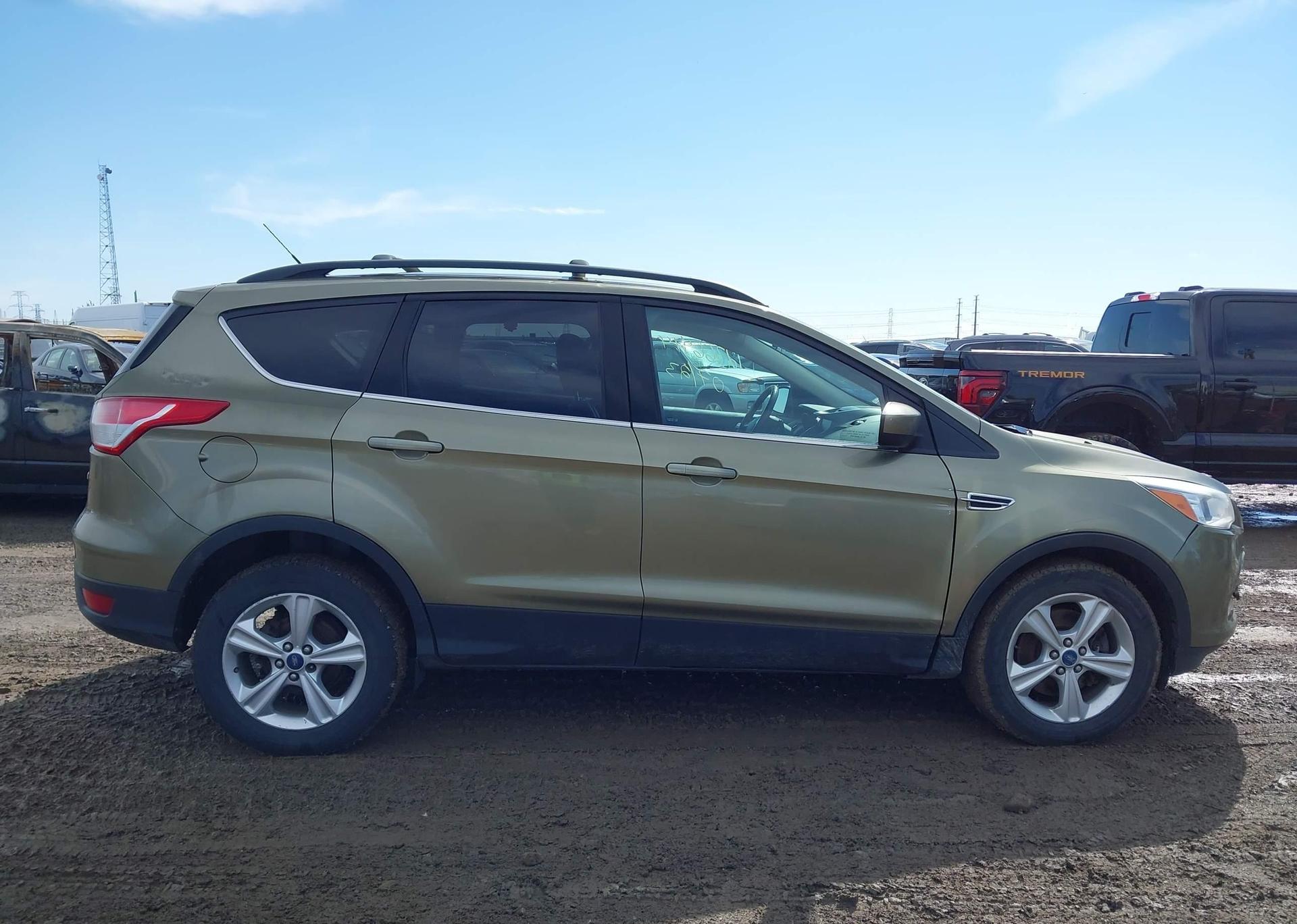 2013 FORD ESCAPE SE