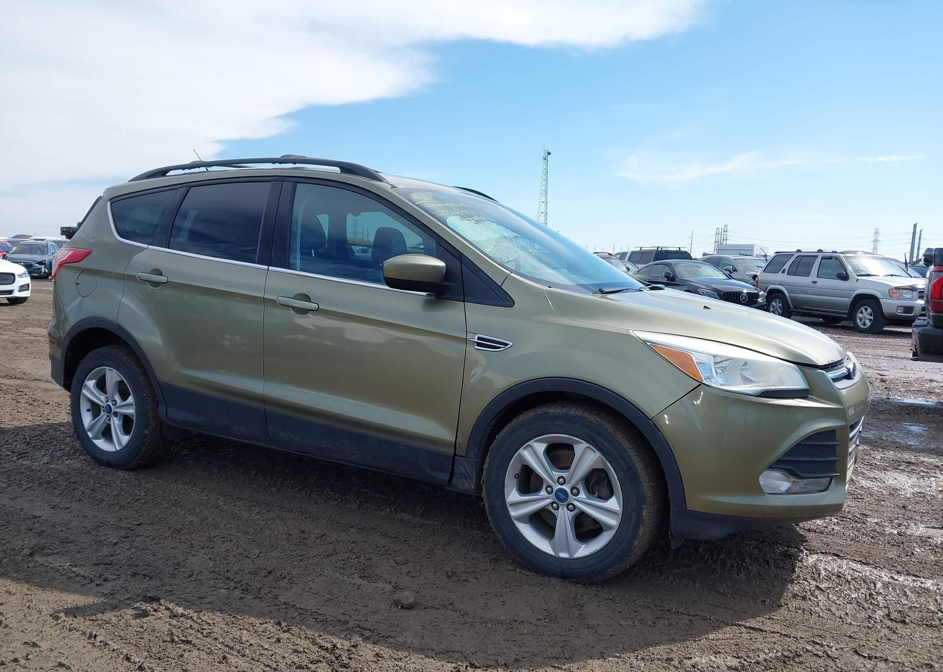 2013 FORD ESCAPE SE