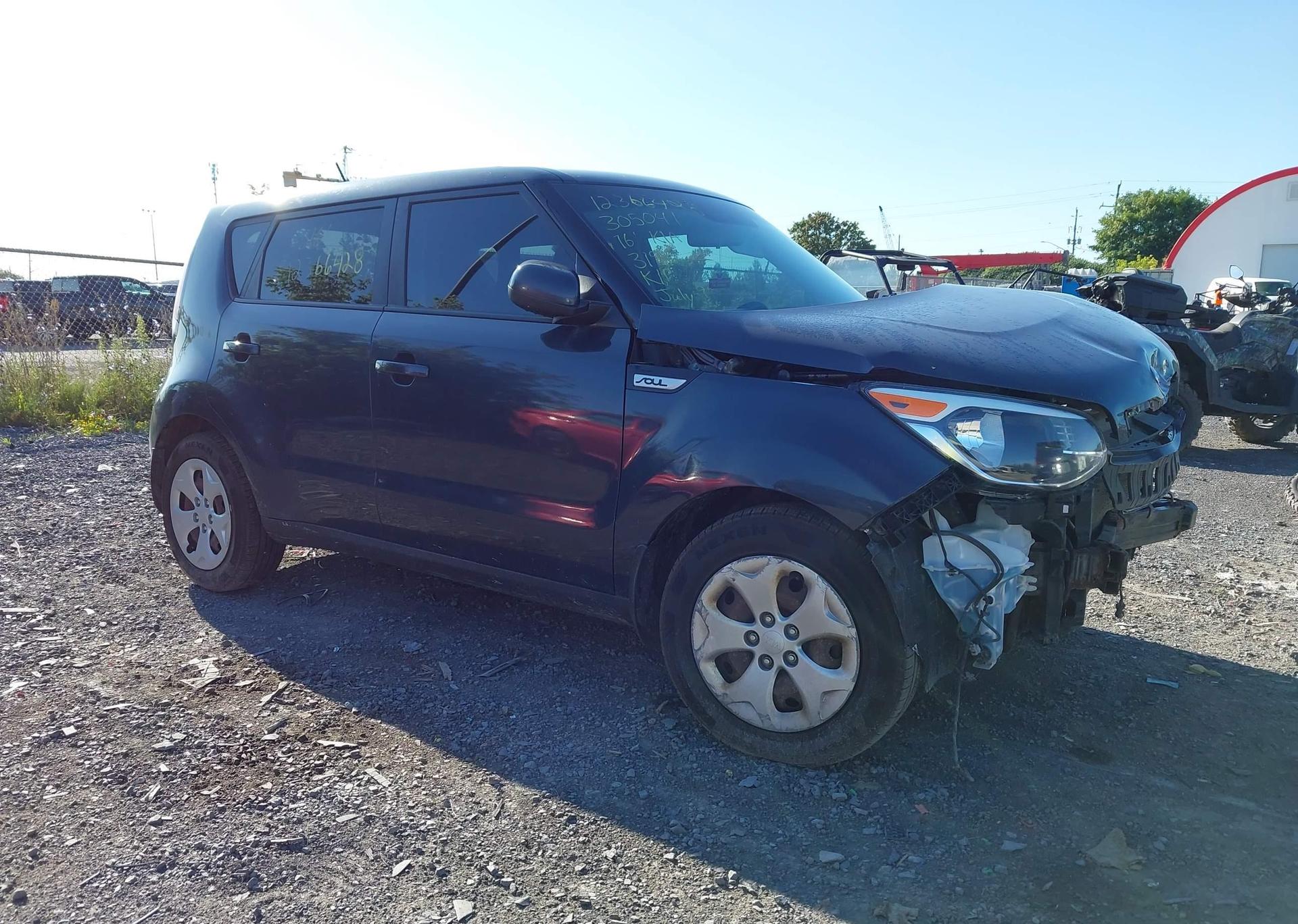 2016 KIA SOUL LX
