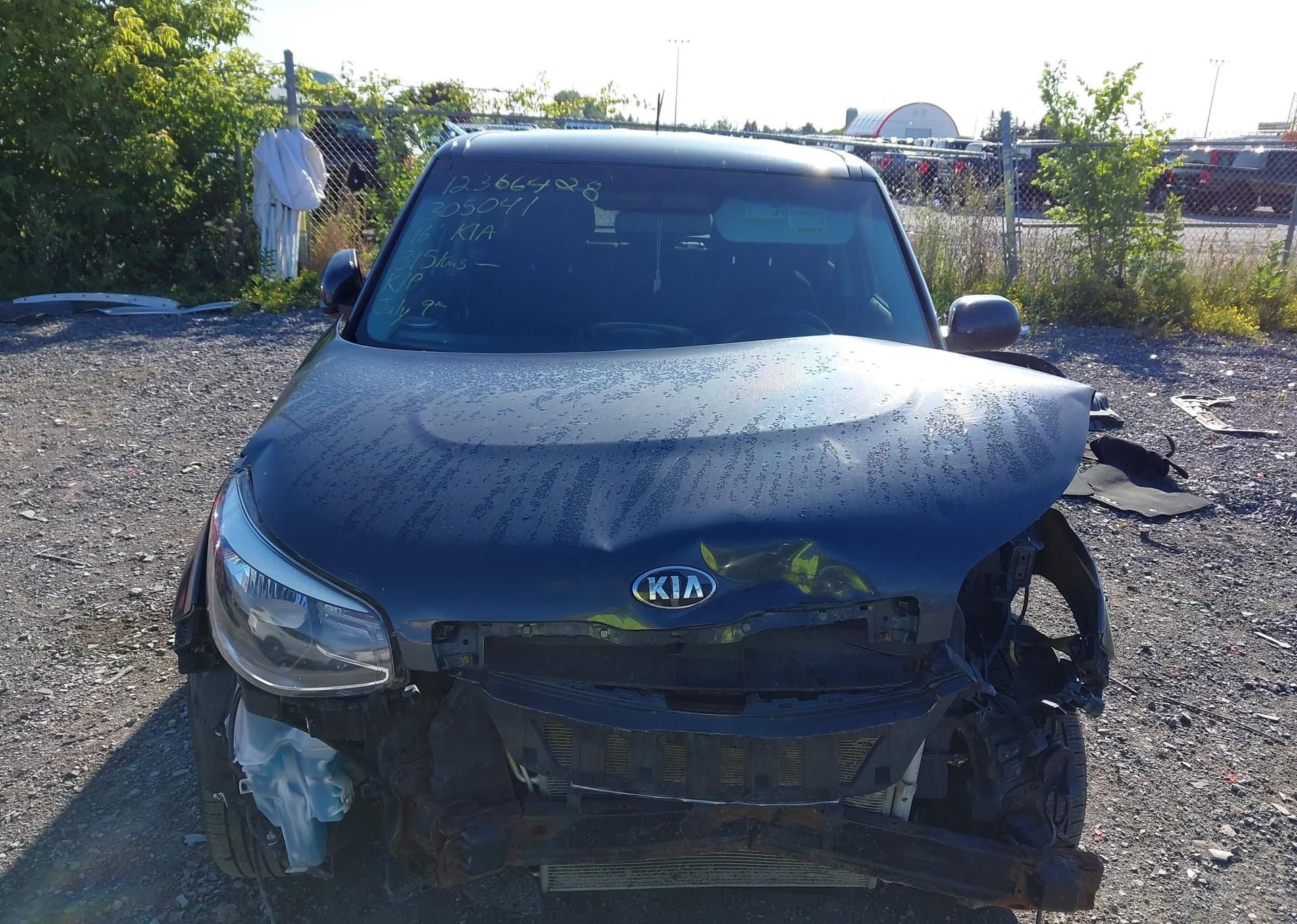 2016 KIA SOUL LX