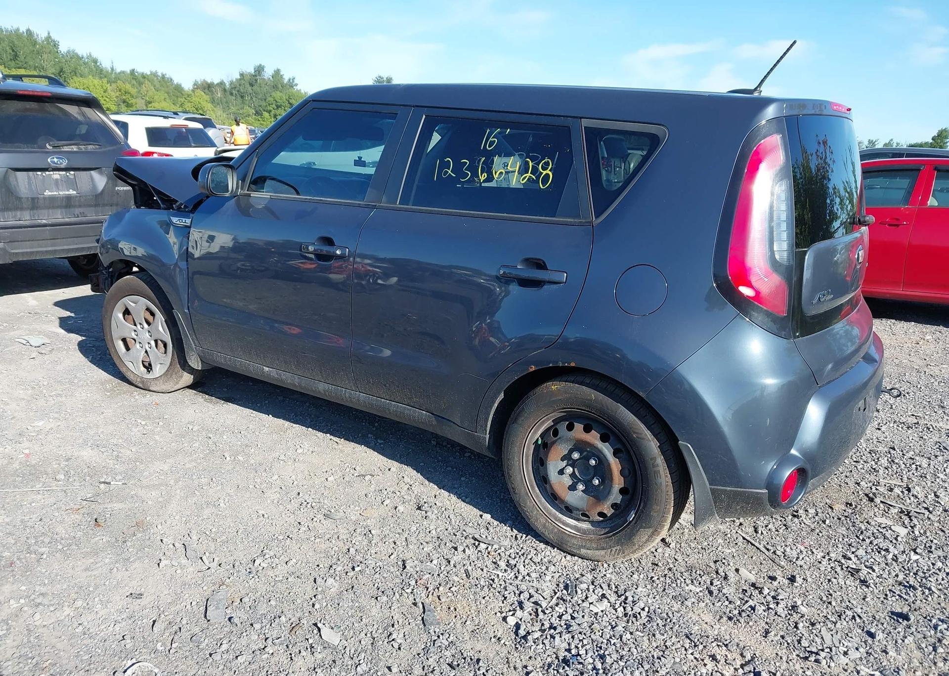 2016 KIA SOUL LX