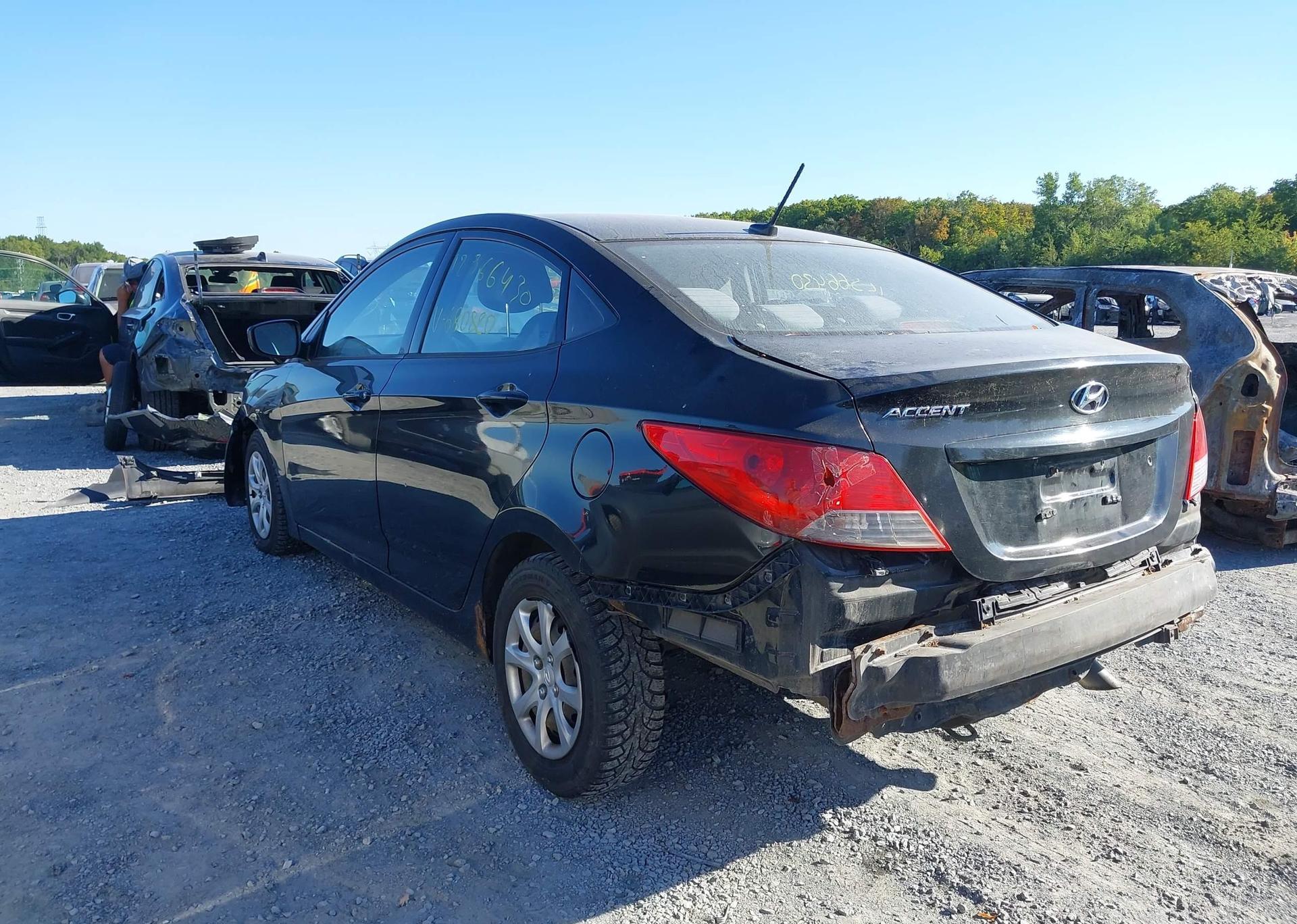 2014 HYUNDAI ACCENT