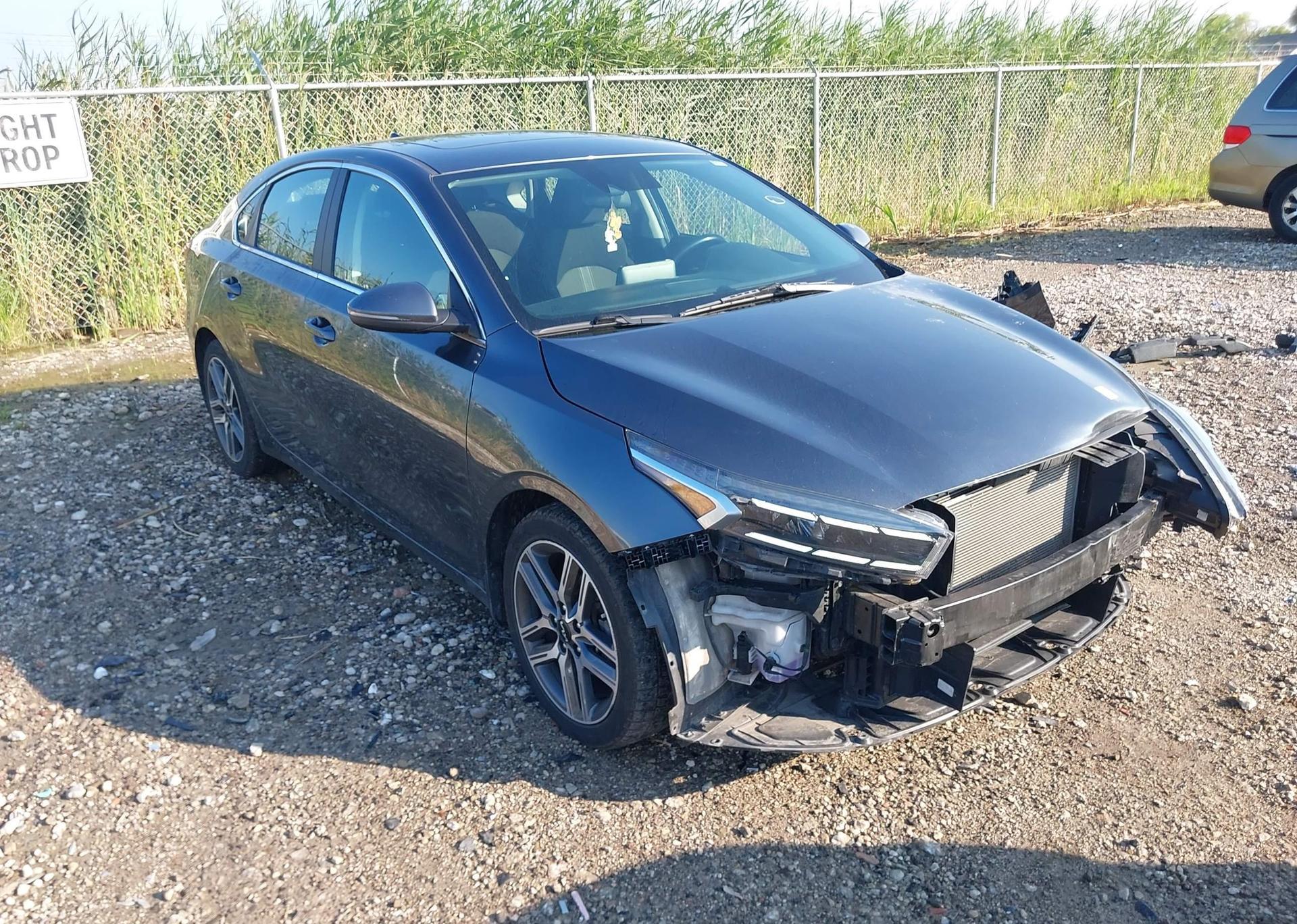2022 KIA FORTE EX