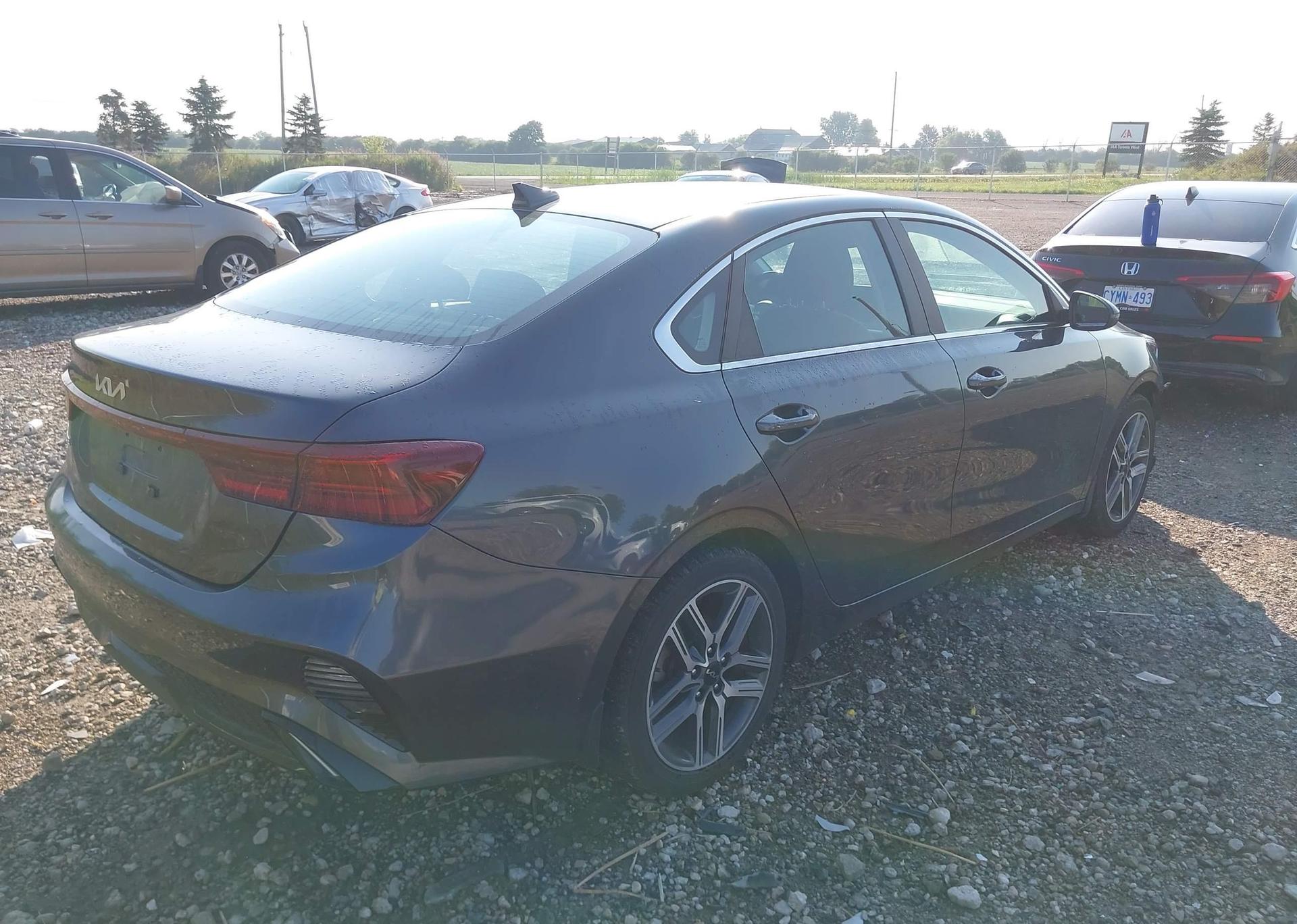 2022 KIA FORTE EX