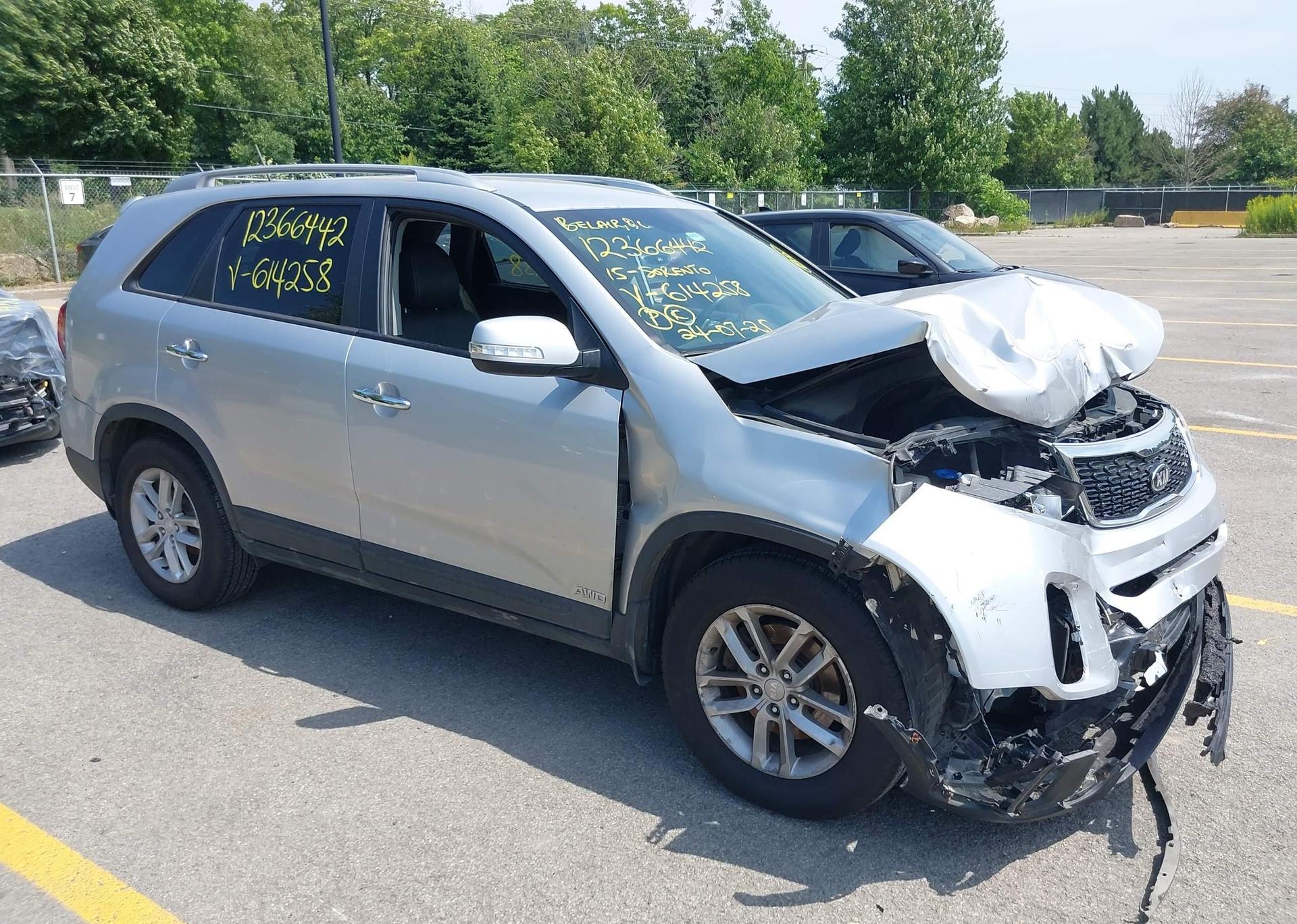 2015 KIA SORENTO