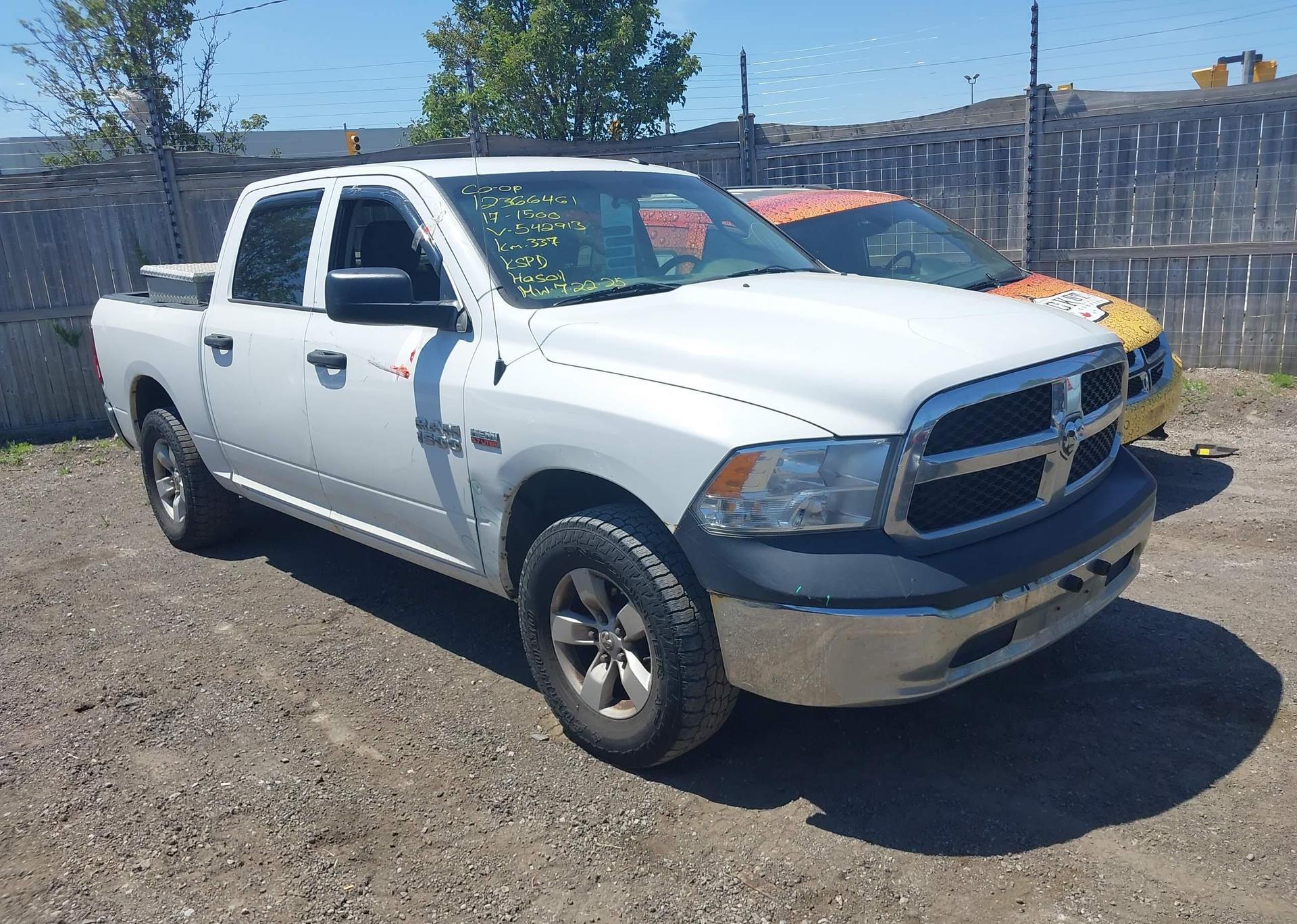 2017 RAM 1500 ST