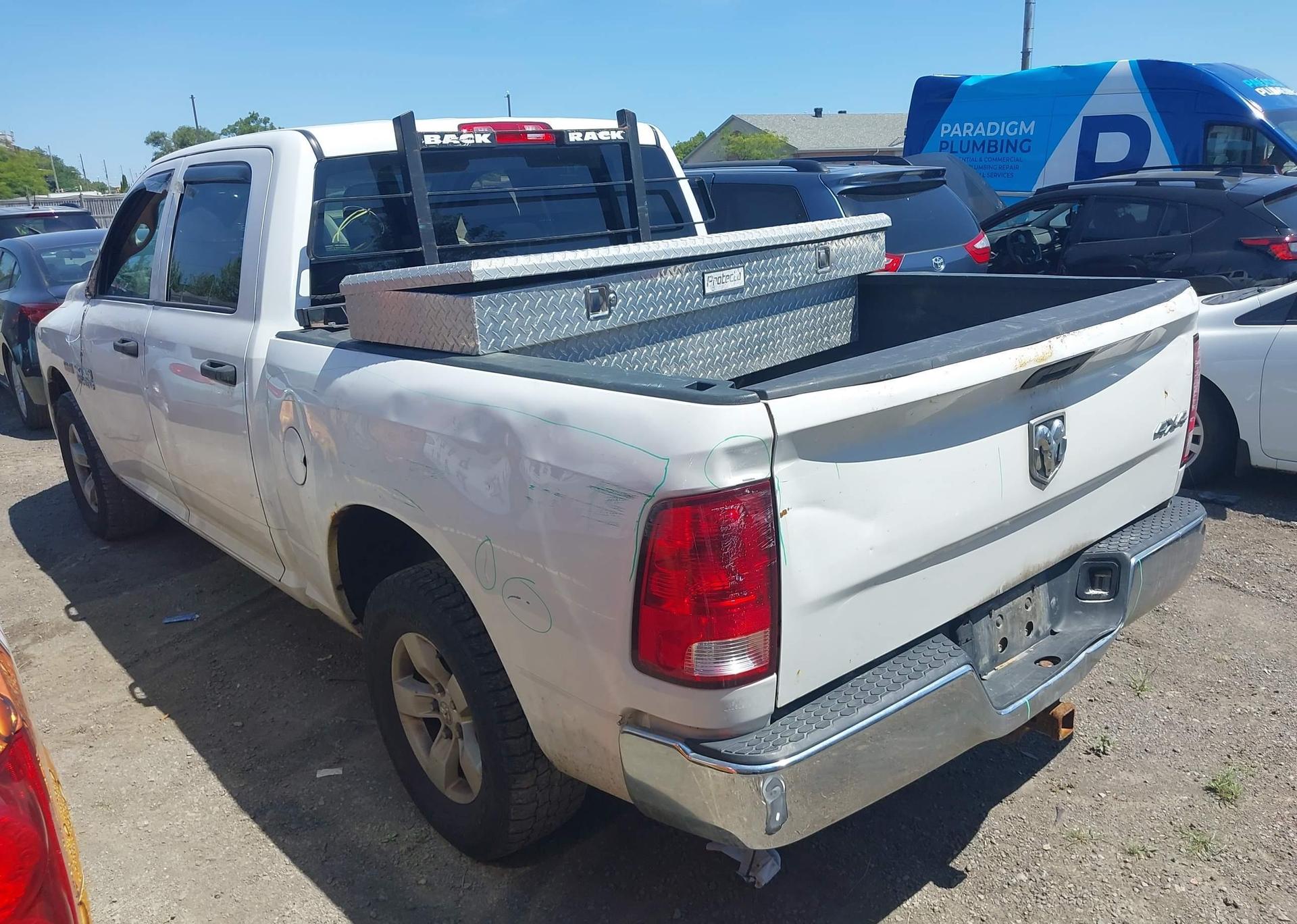 2017 RAM 1500 ST