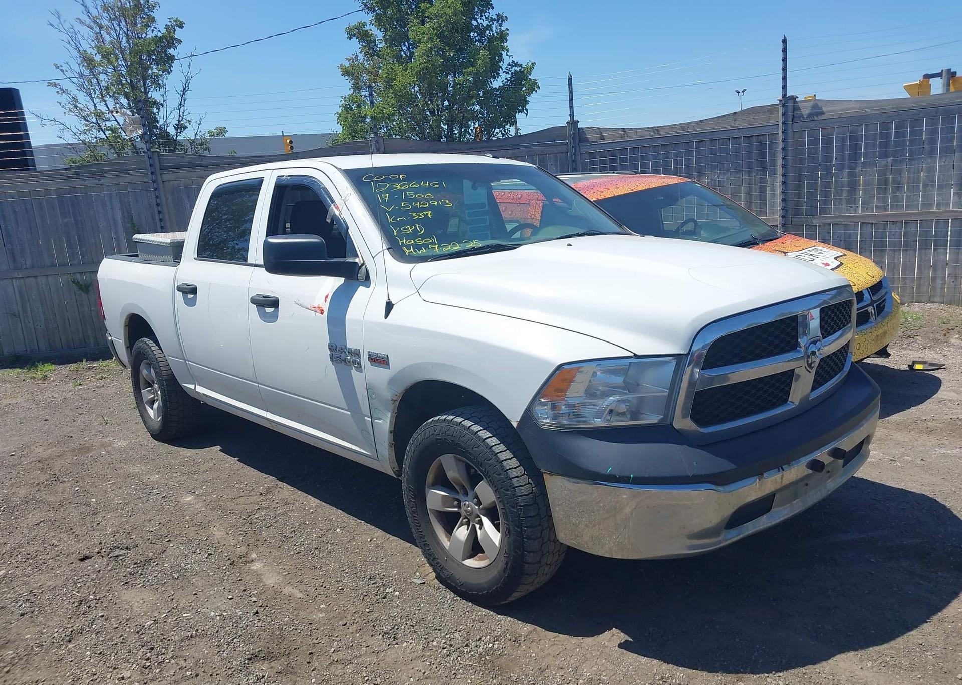 2017 RAM 1500 ST