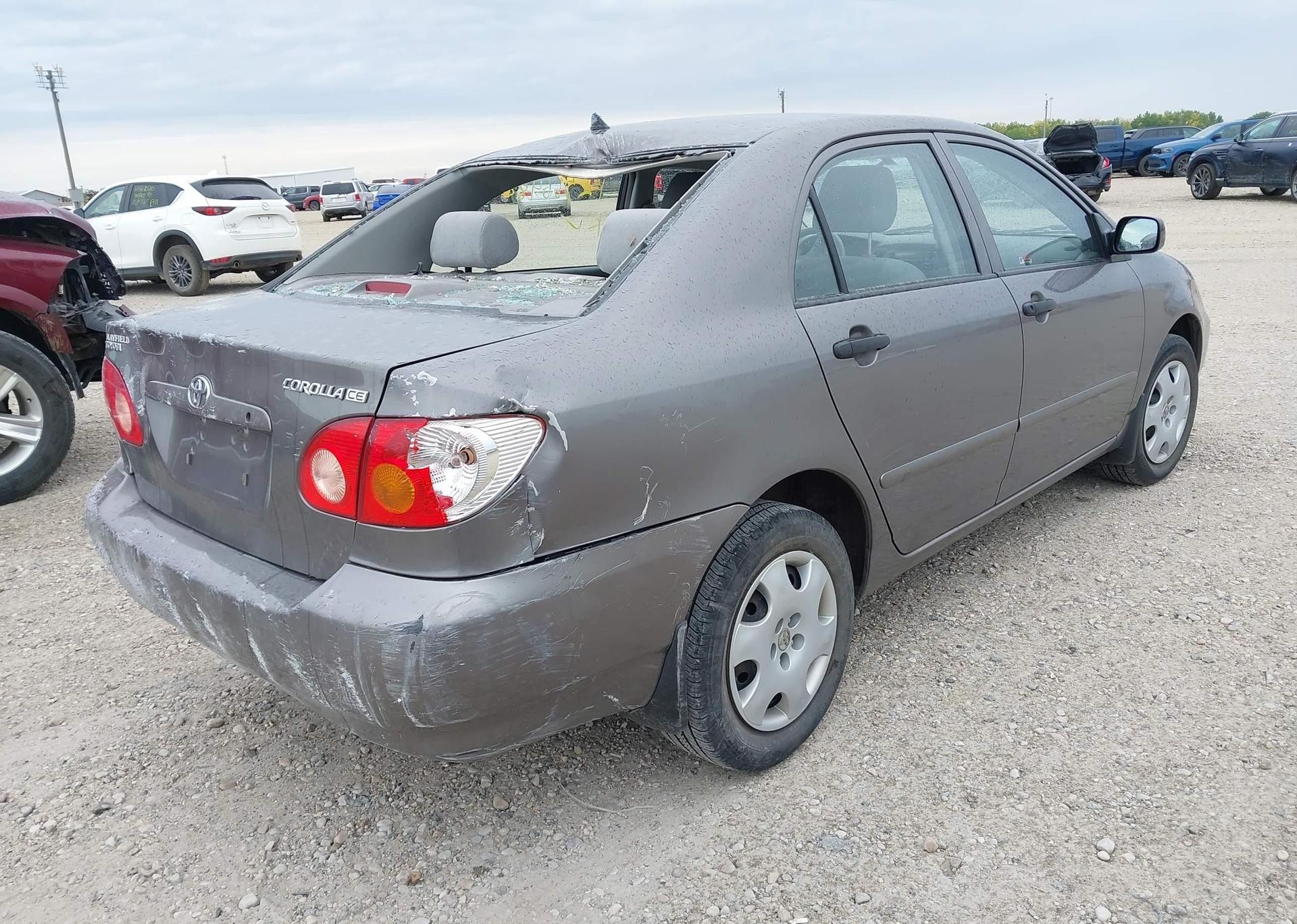 2004 TOYOTA COROLLA CE