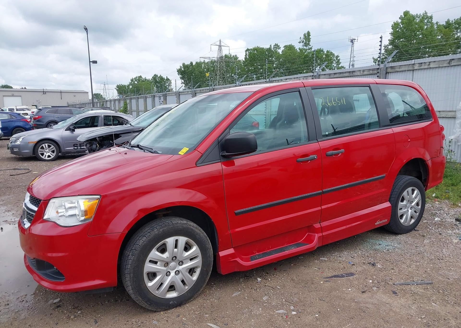 2016 DODGE GRAND CARAVAN SE