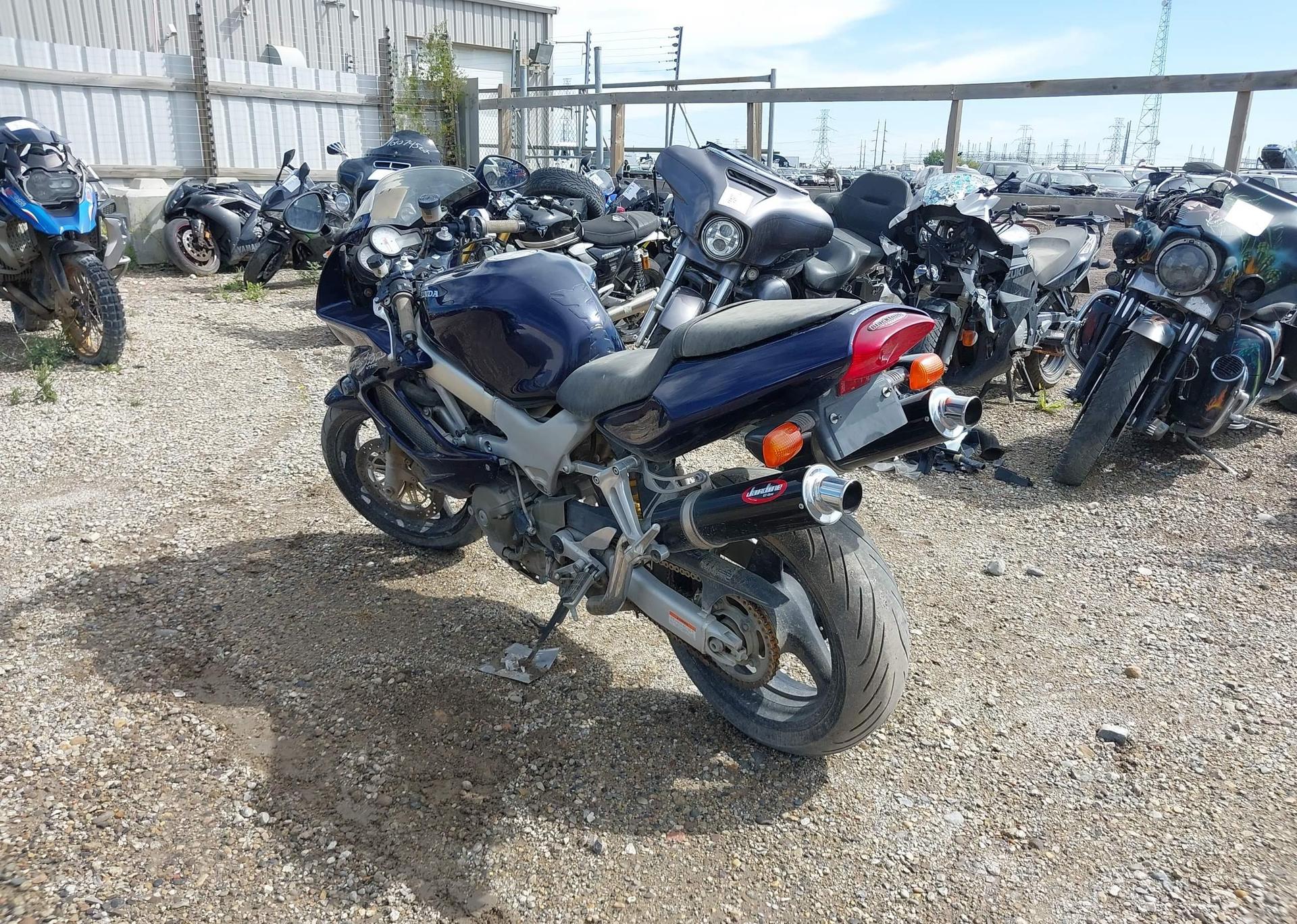 2001 HONDA VTR1000 F