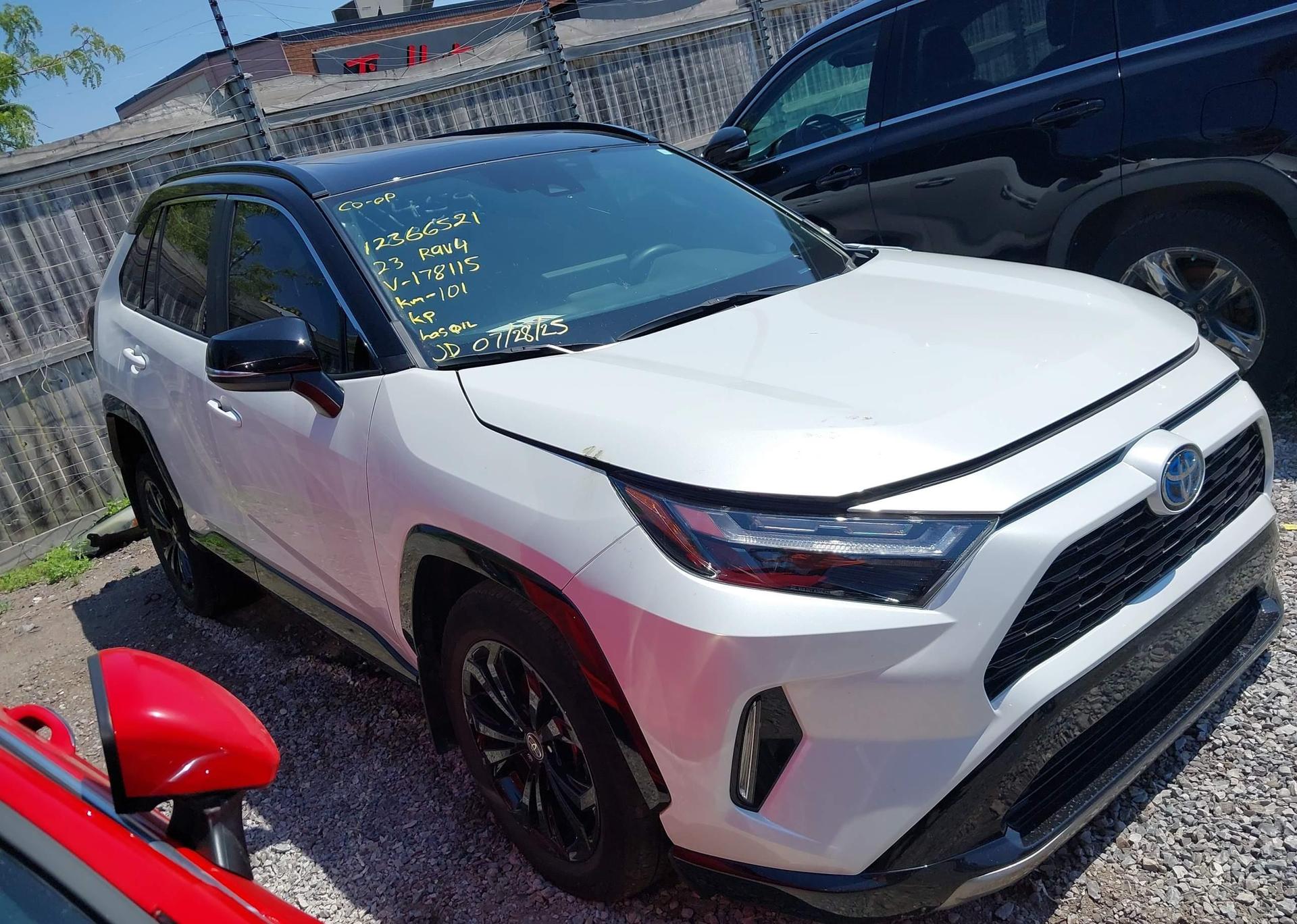 2023 TOYOTA RAV4 HYBRID XSE