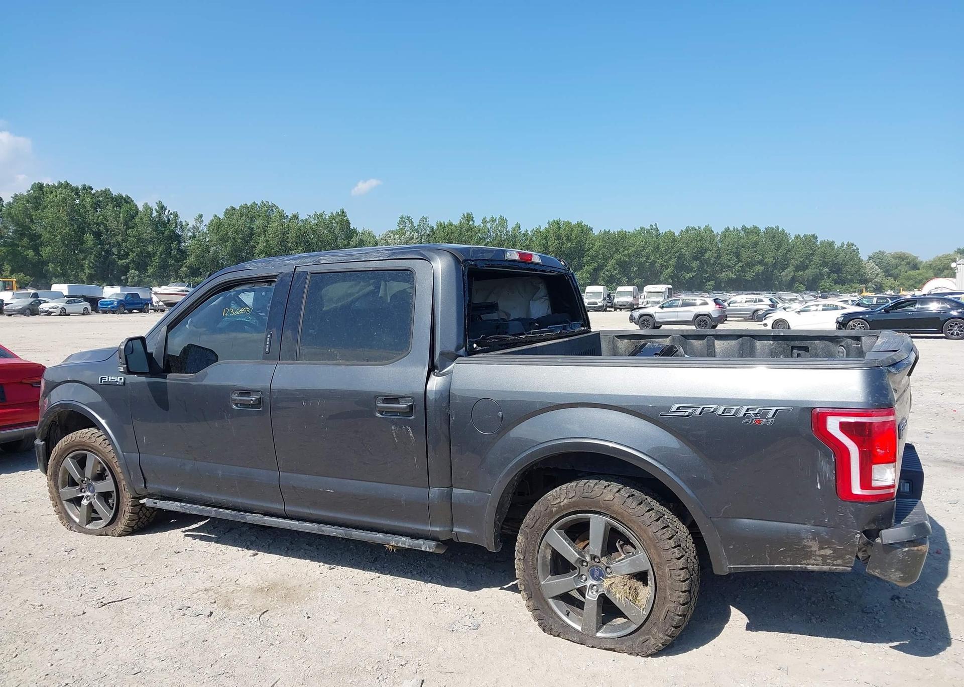 2016 FORD F-150 XLT