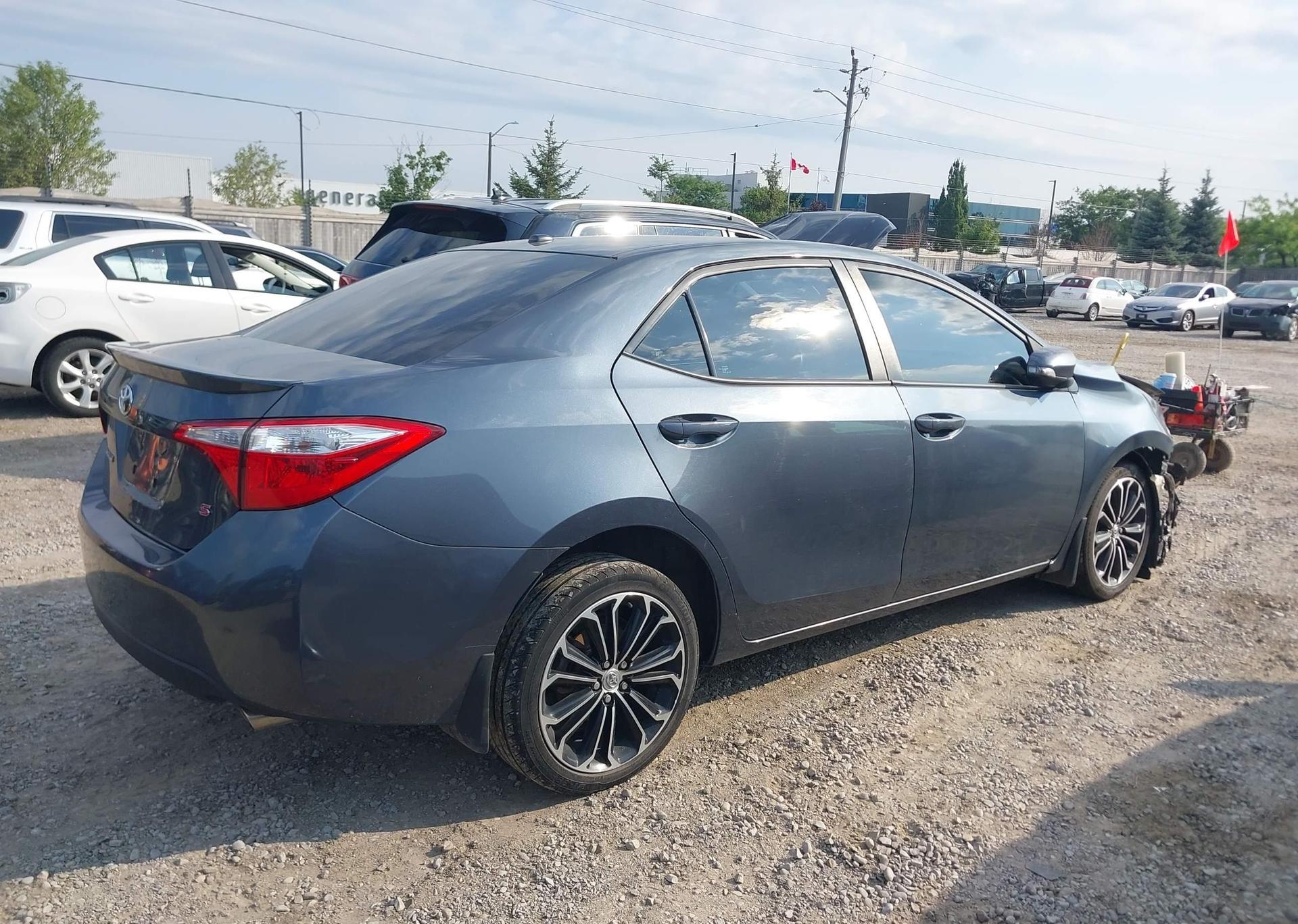 2016 TOYOTA COROLLA S