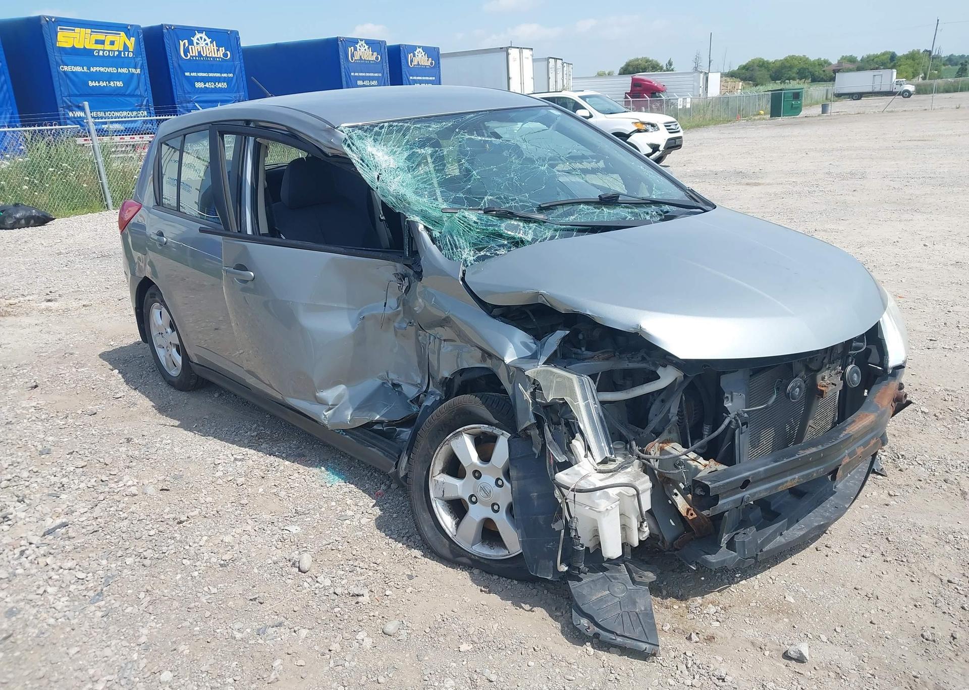 2008 NISSAN VERSA S