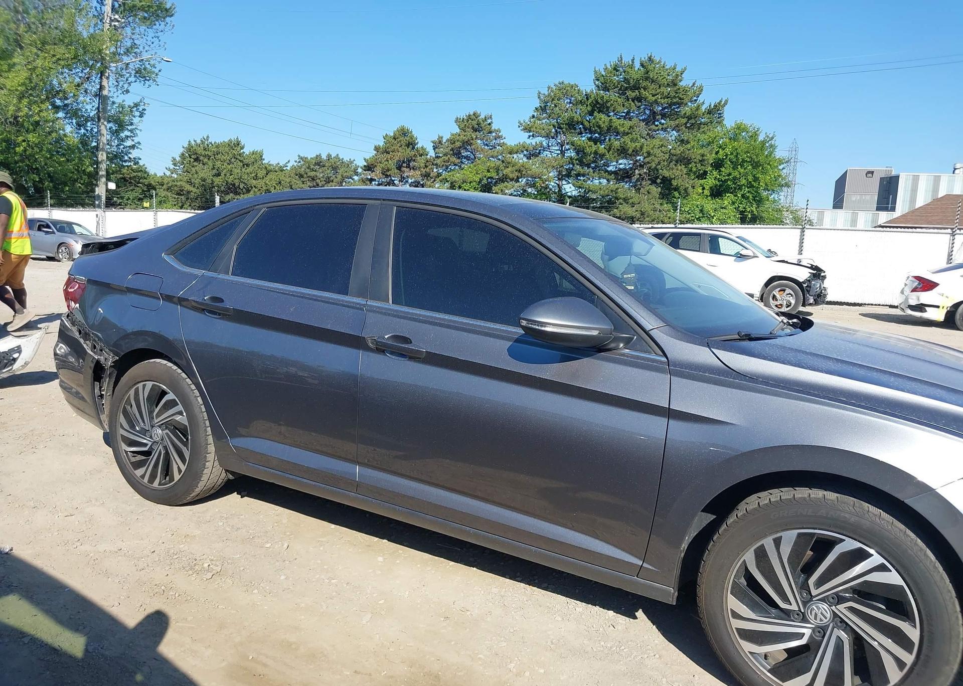 2019 VOLKSWAGEN JETTA SEL PREMIUM