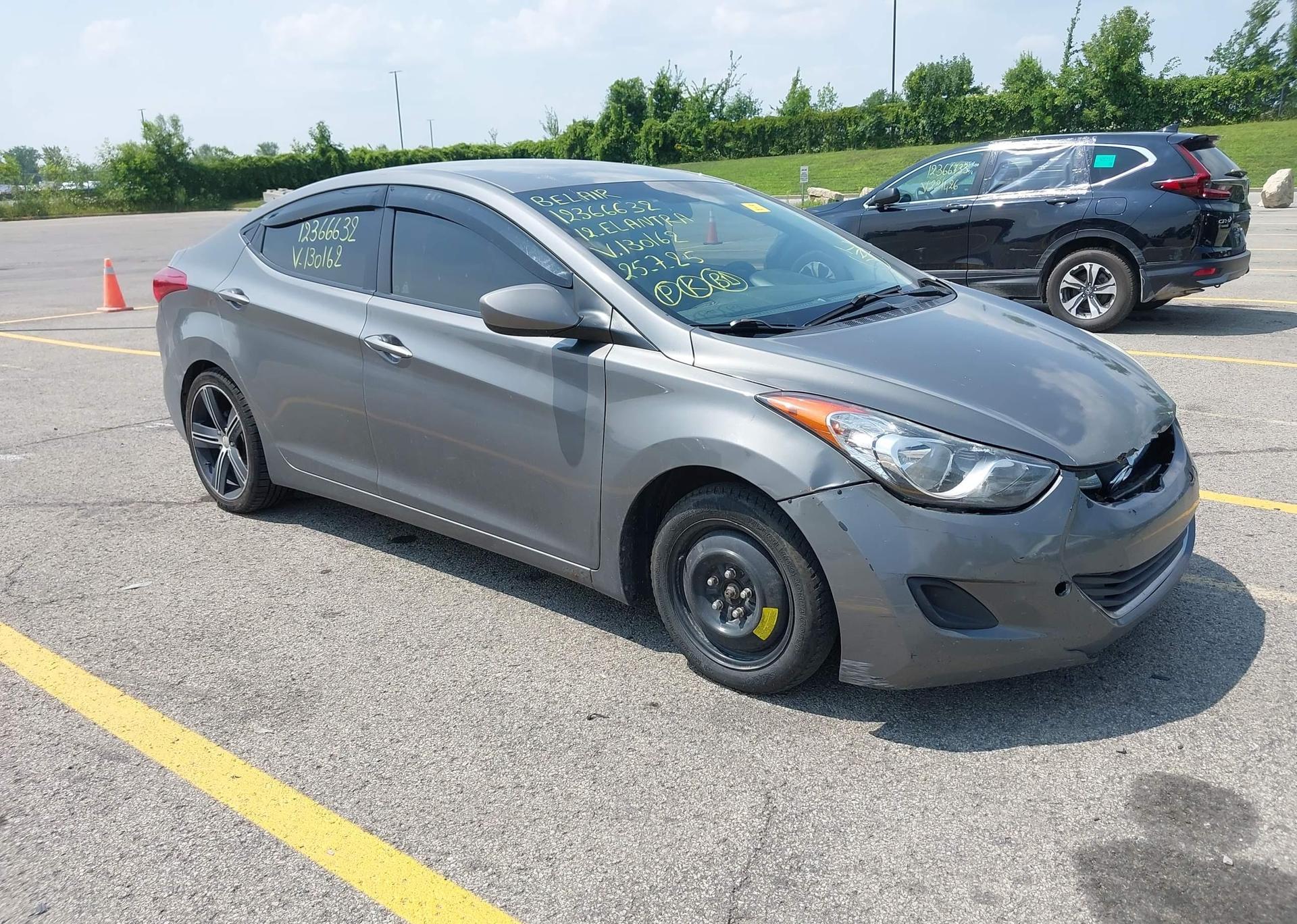 2012 HYUNDAI ELANTRA