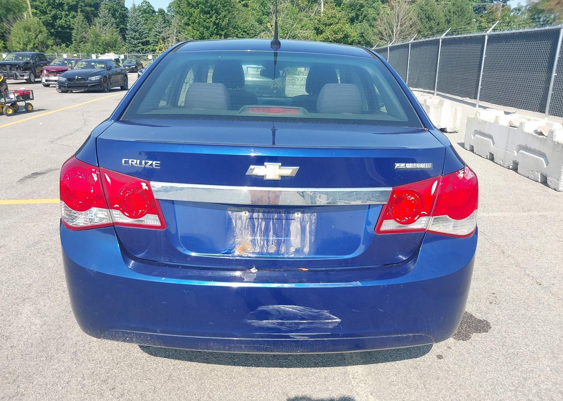 2013 CHEVROLET CRUZE