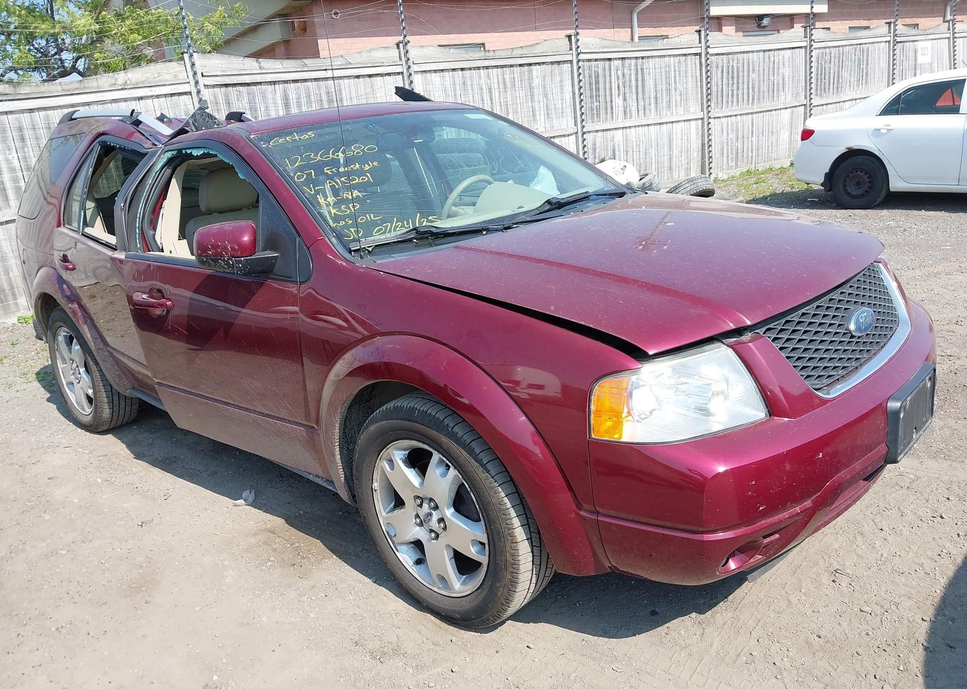 2007 FORD FREESTYLE LIMITED