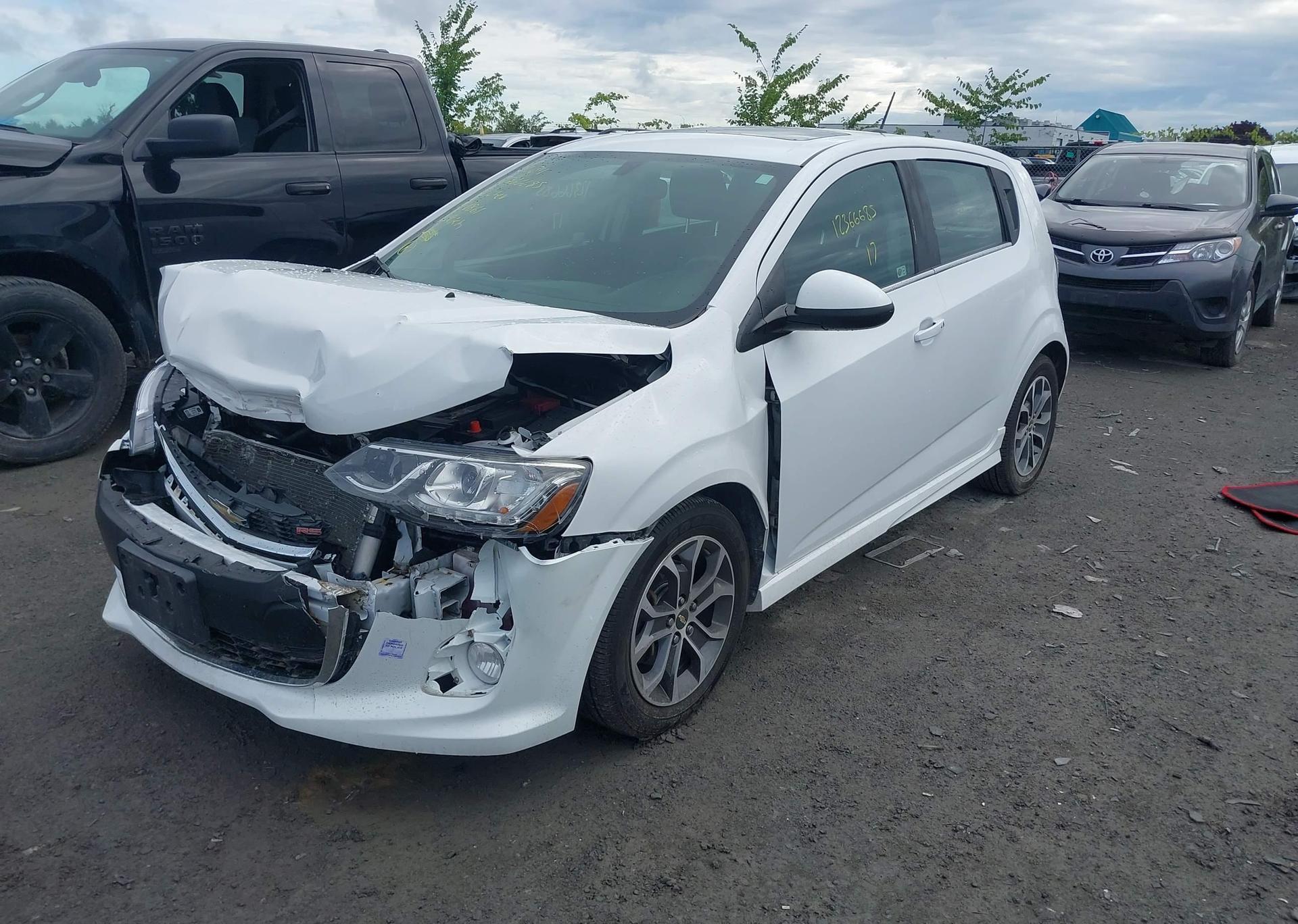 2017 CHEVROLET SONIC LT AUTO