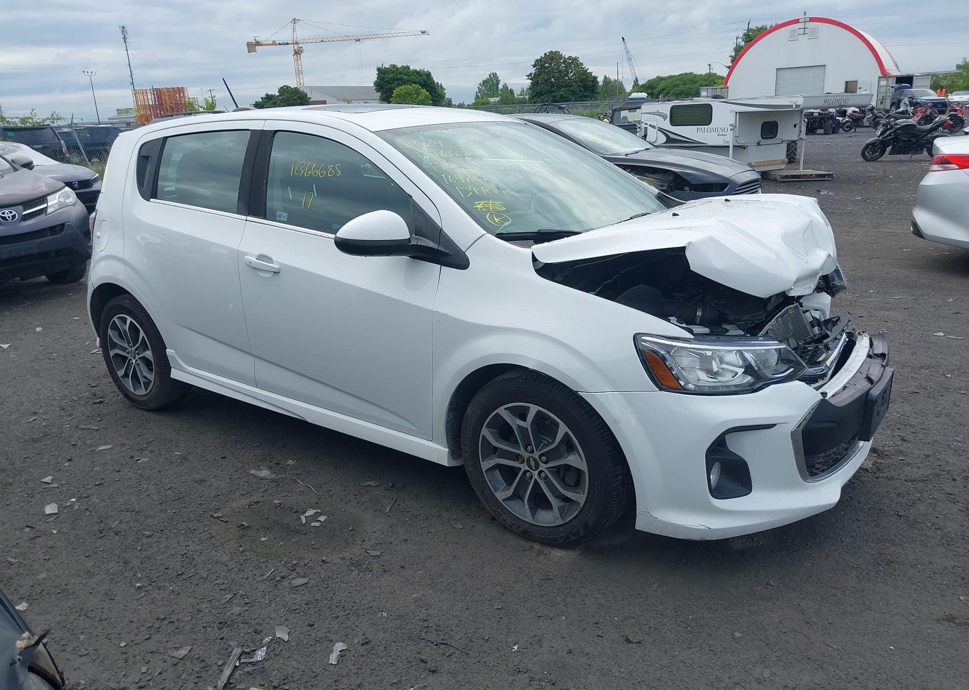 2017 CHEVROLET SONIC LT AUTO