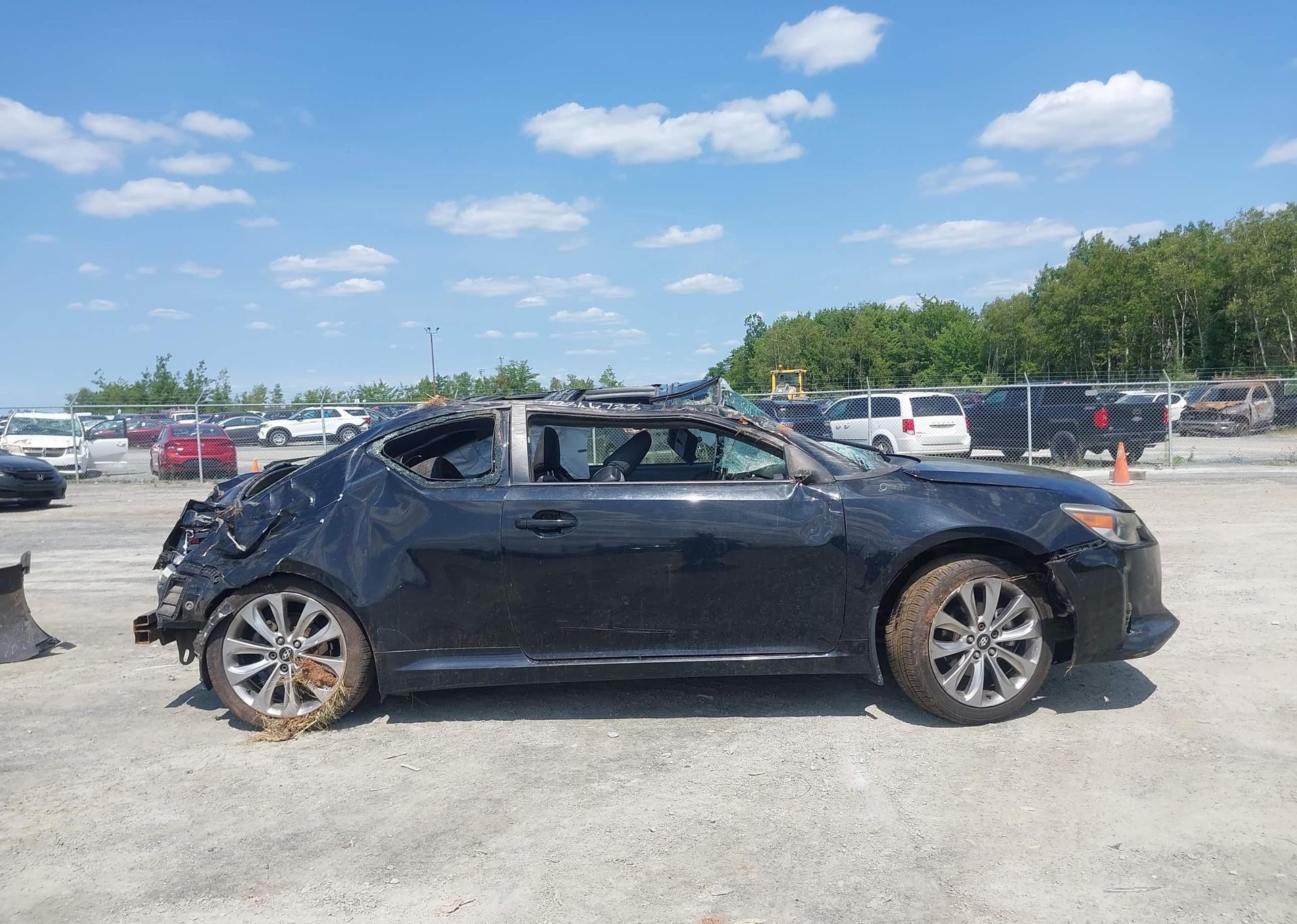 2014 SCION TC