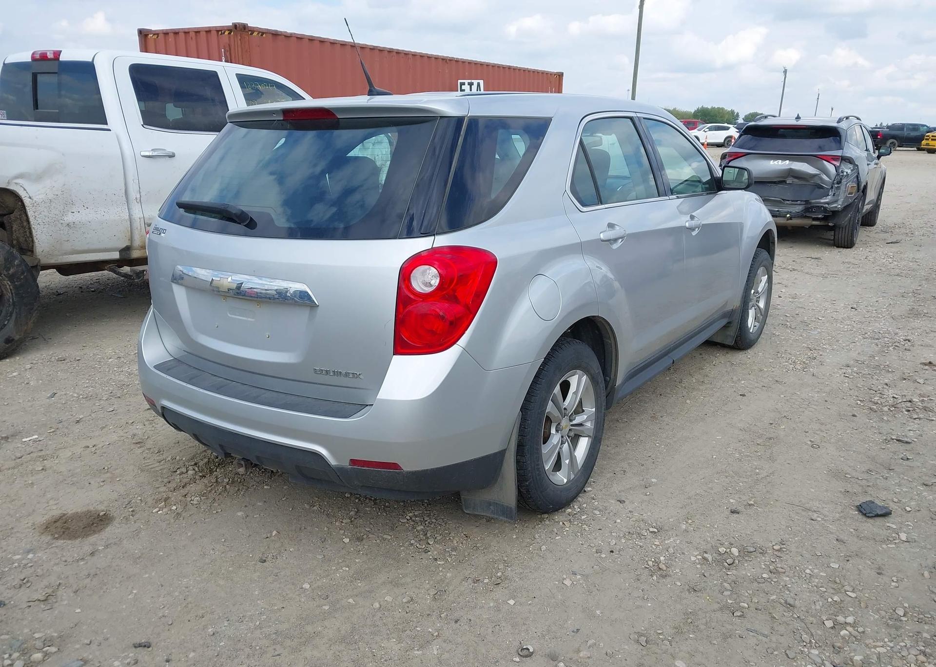 2011 CHEVROLET EQUINOX LS