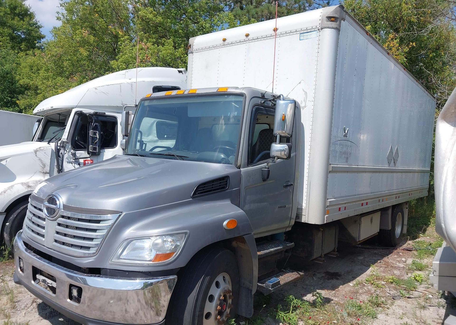 2007 HINO HINO 338
