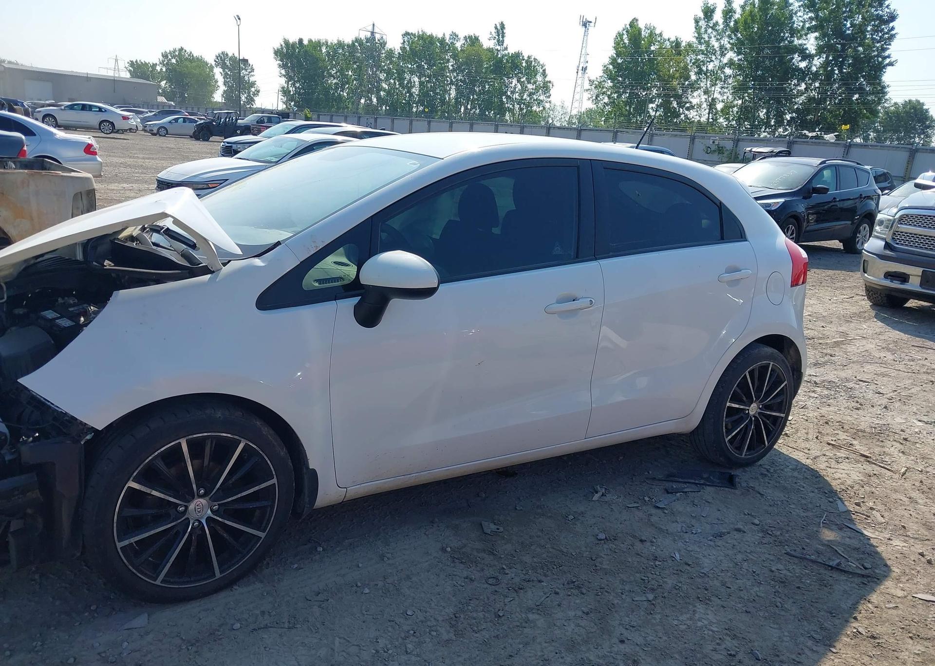 2013 KIA RIO EX