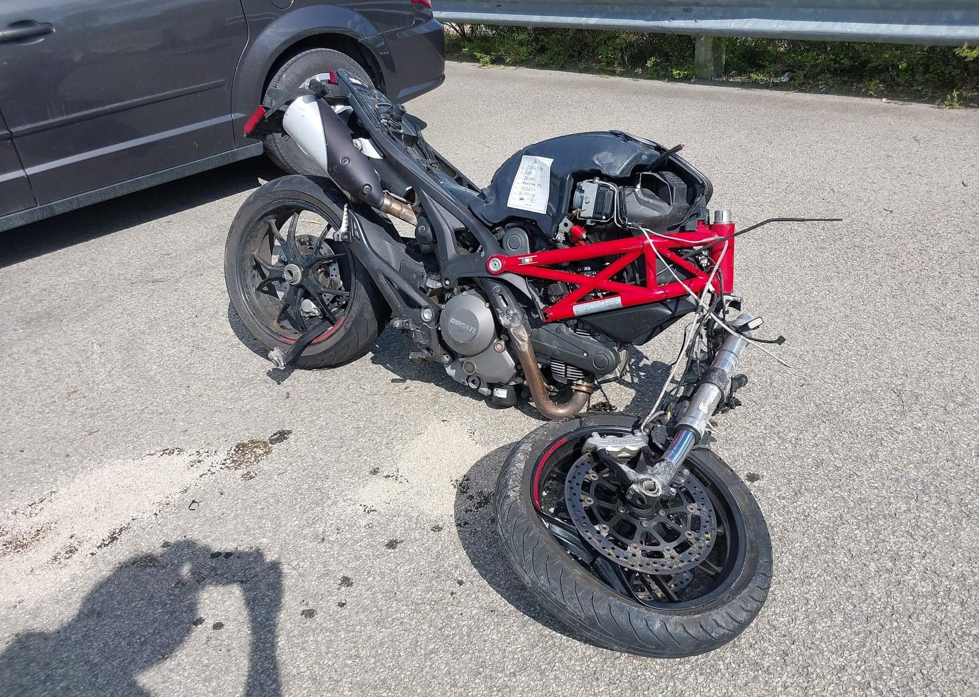 2012 DUCATI MONSTER 796