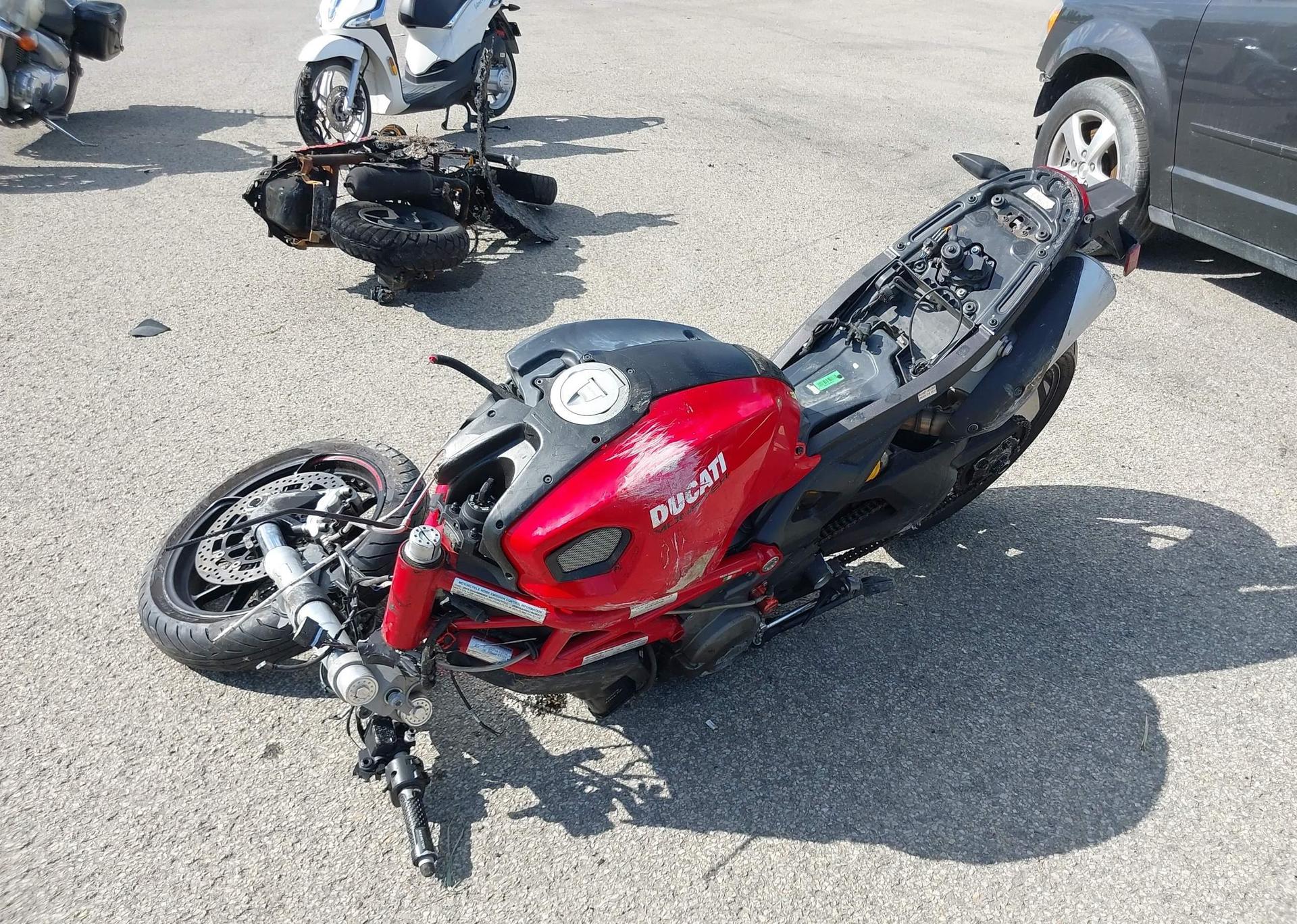 2012 DUCATI MONSTER 796